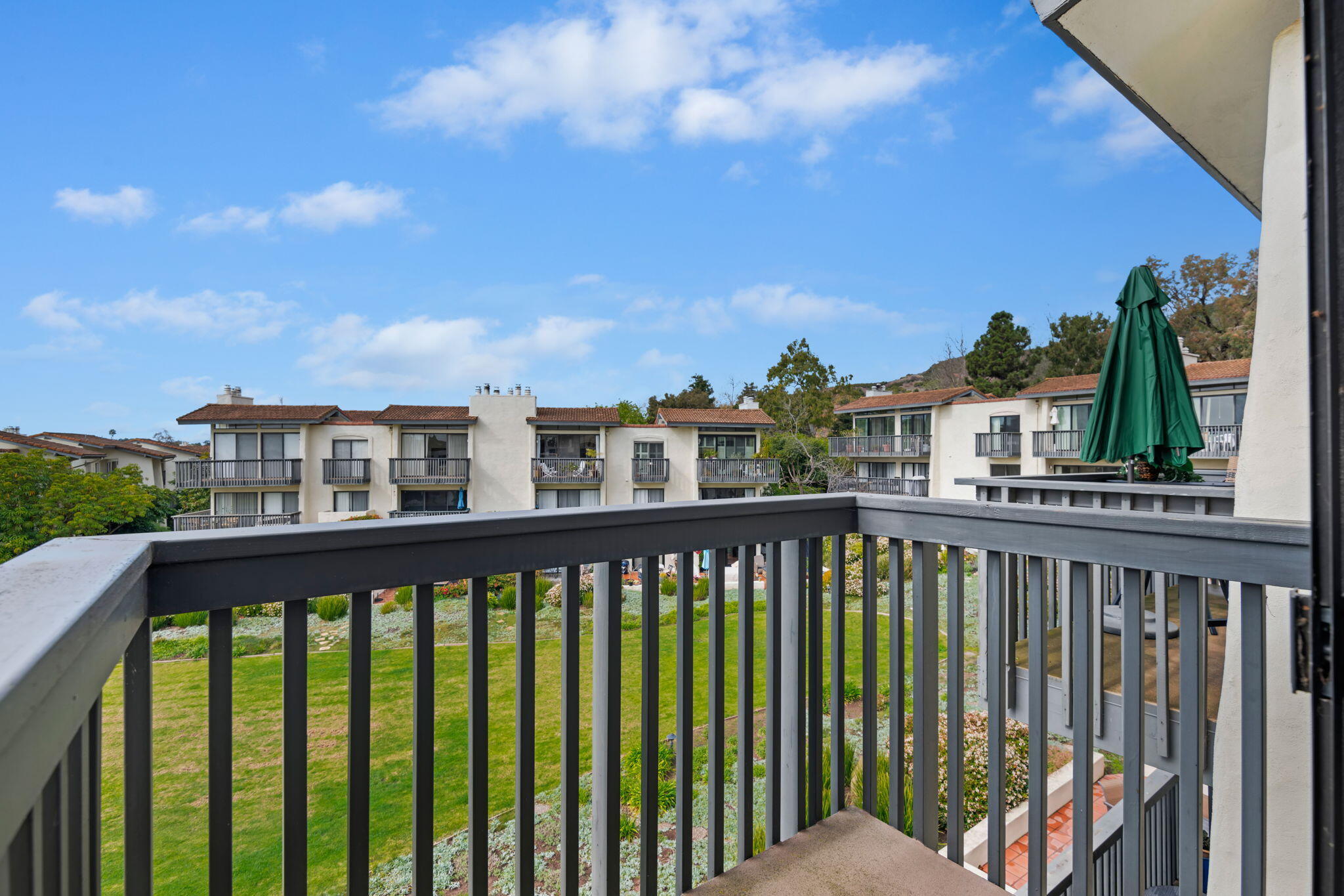 3375 Foothill Road 231