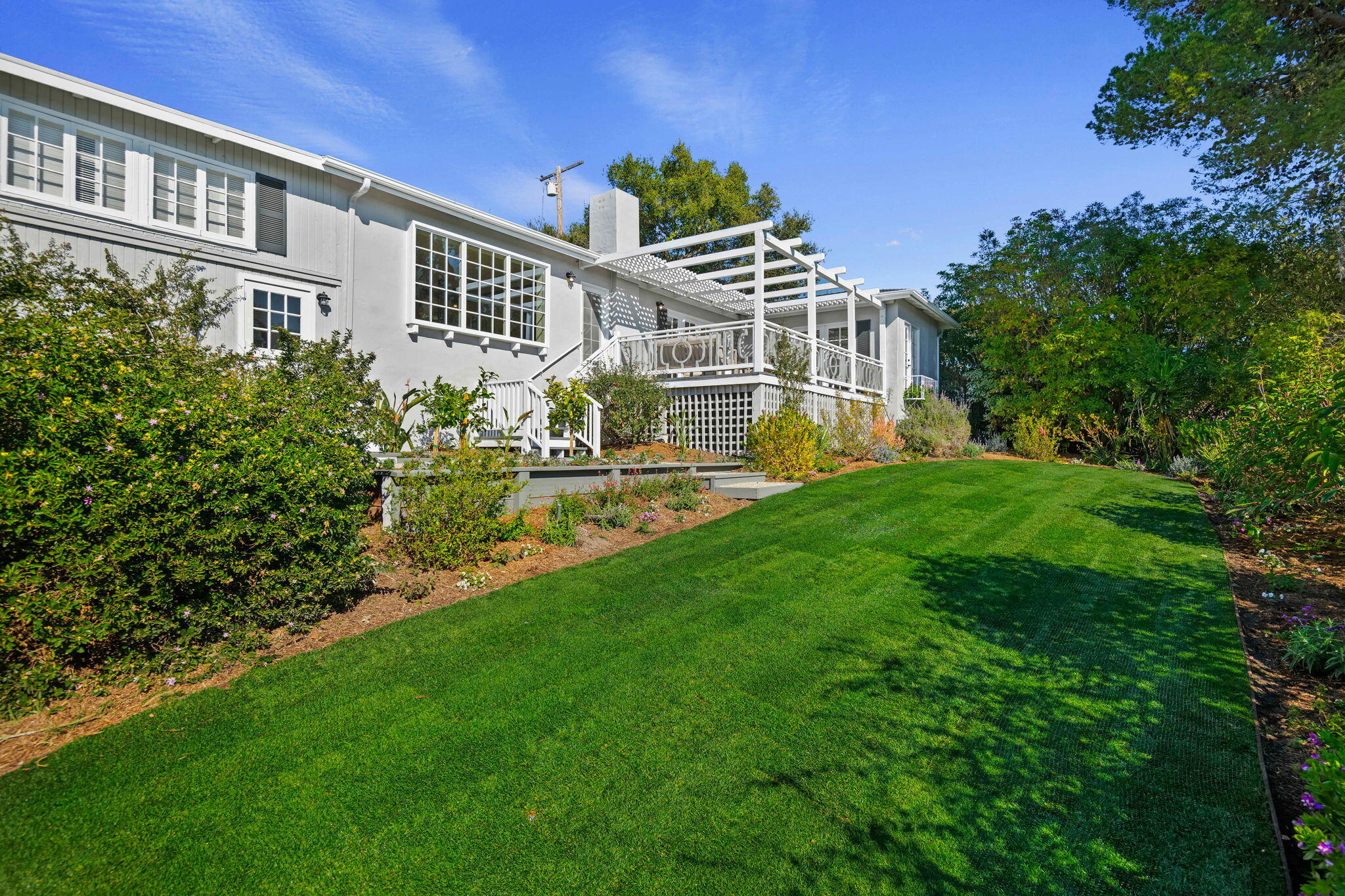 12 Skyline Circle