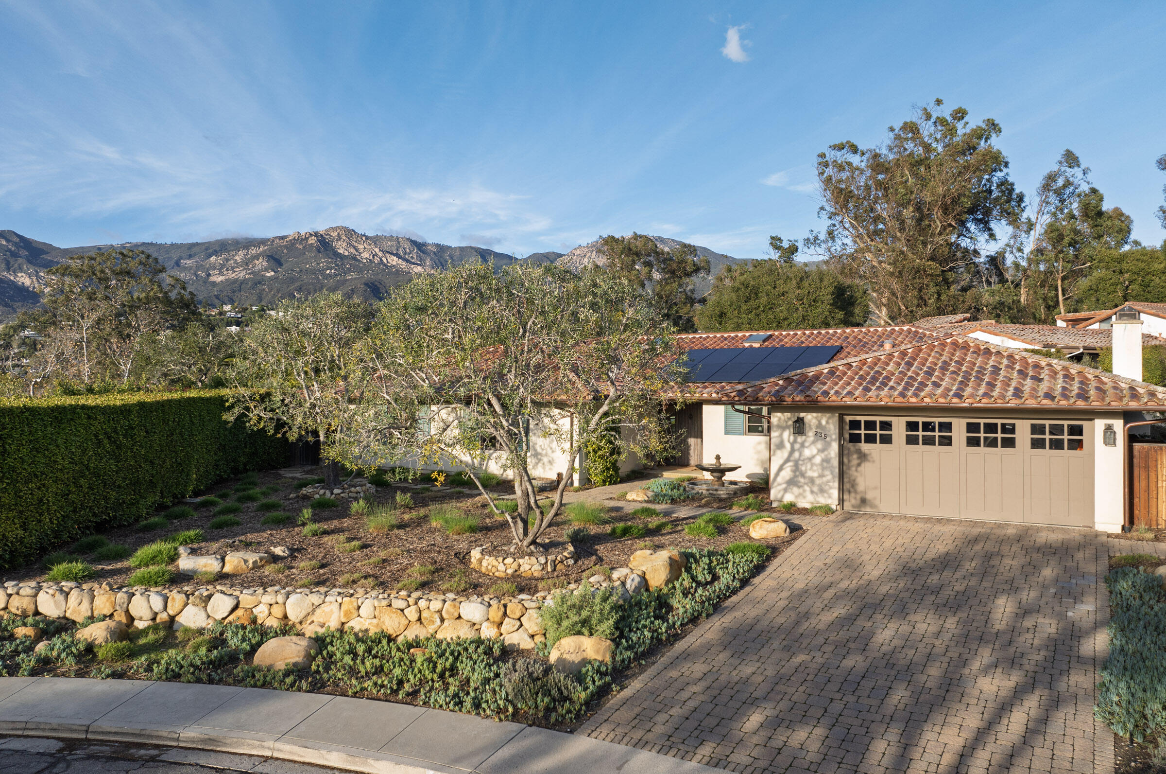 235 Constance Lane