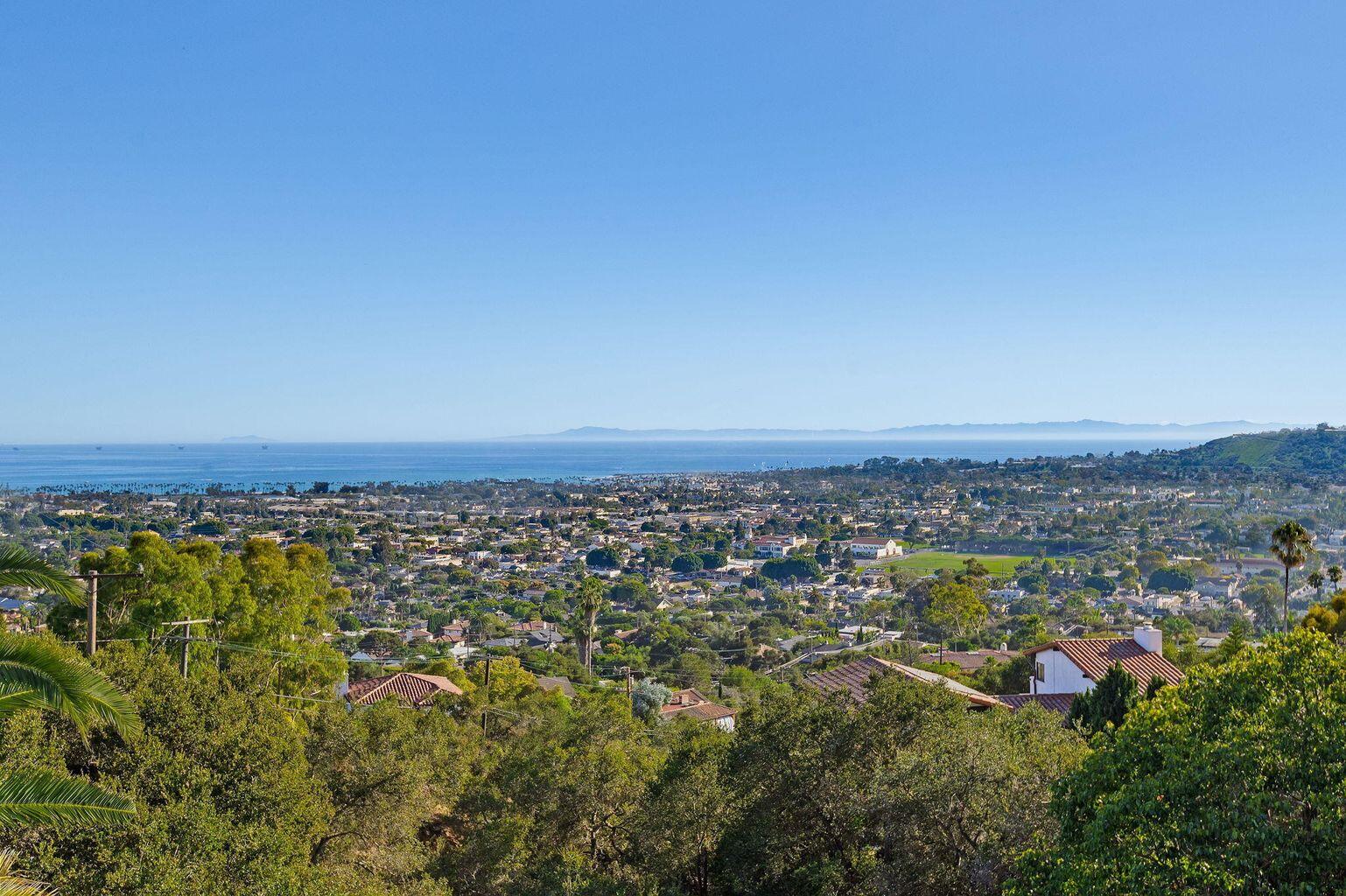 909 Alameda Padre Serra