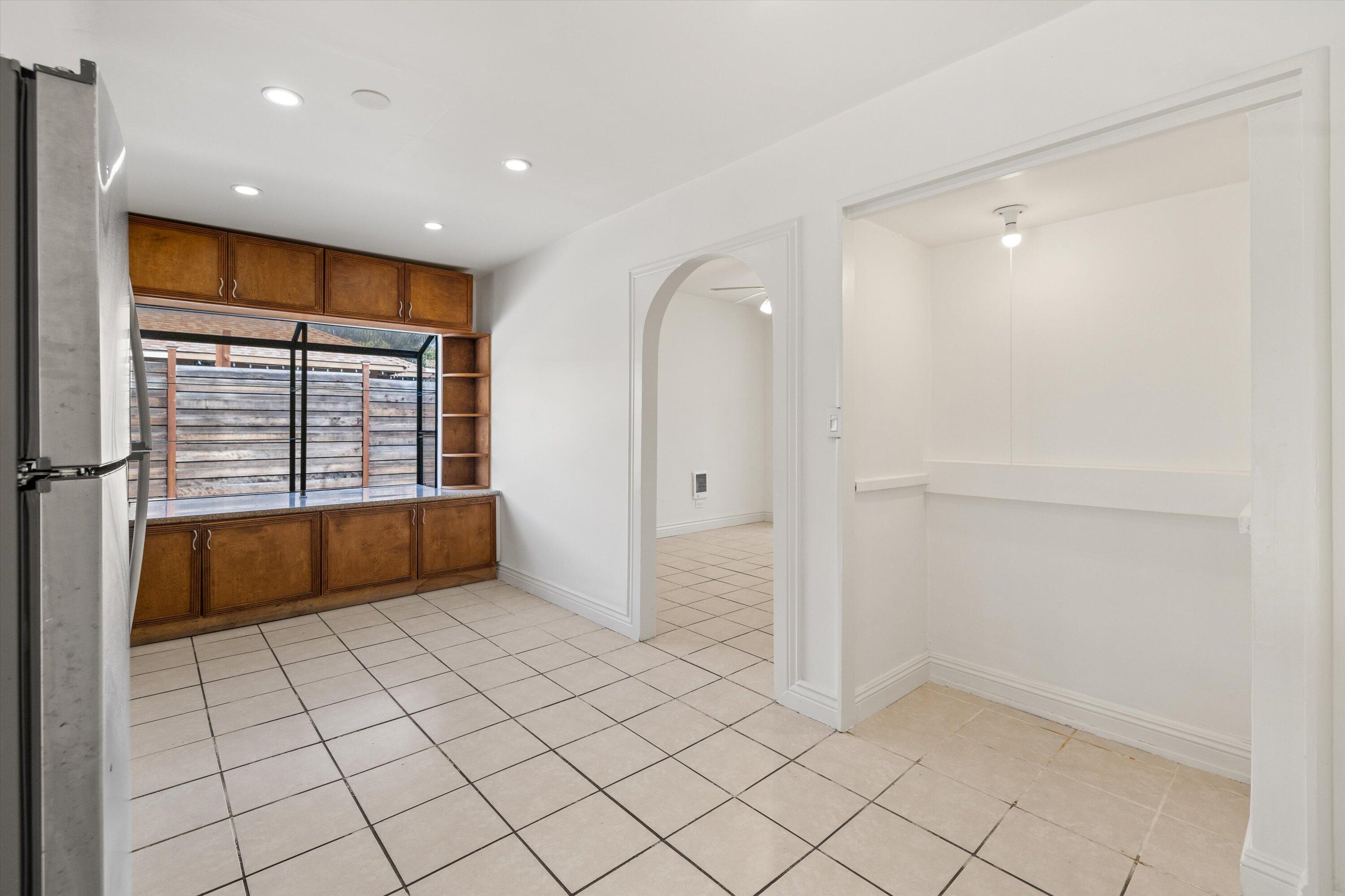 616 W De La Guerra Street