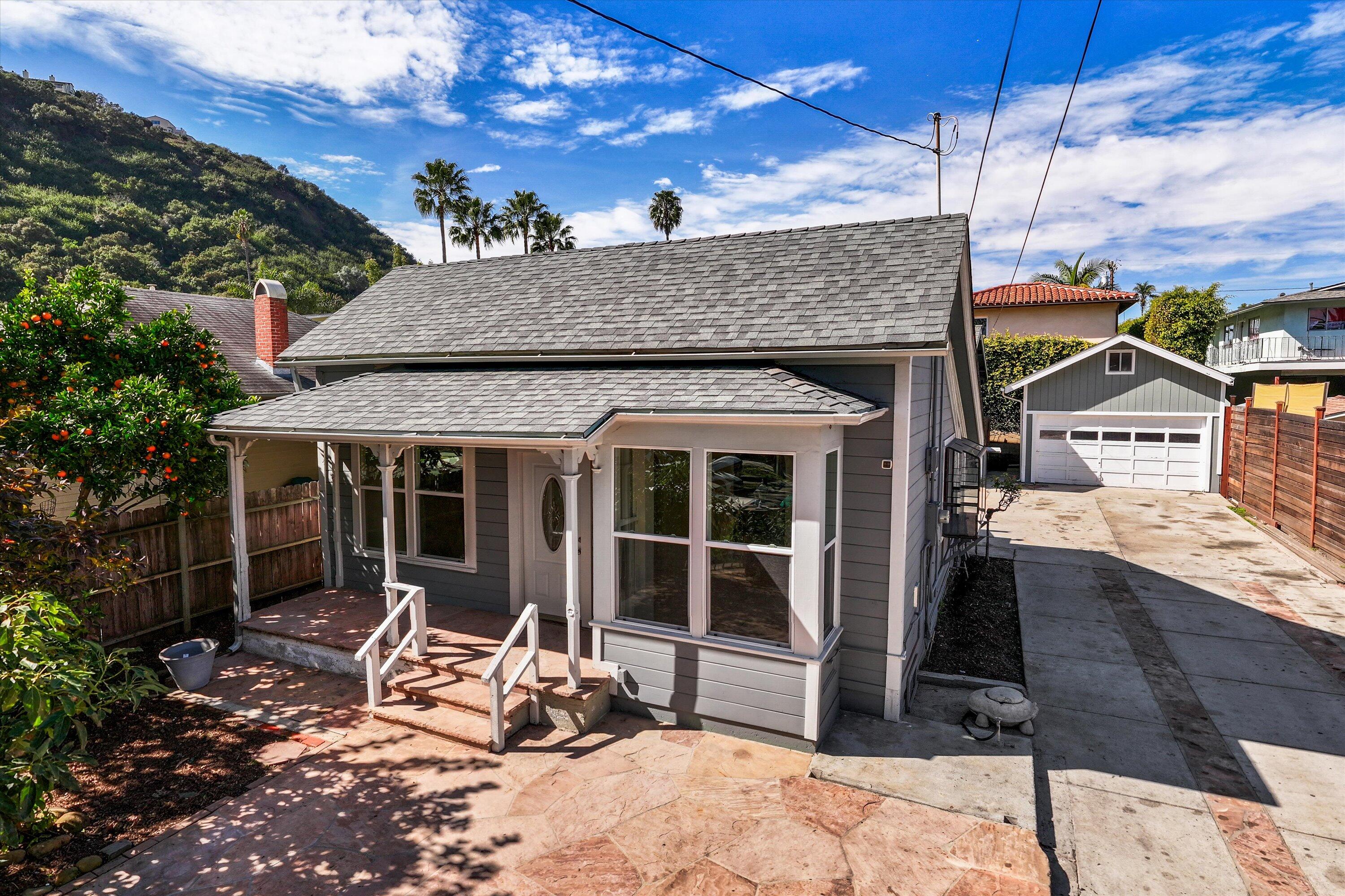 616 W De La Guerra Street