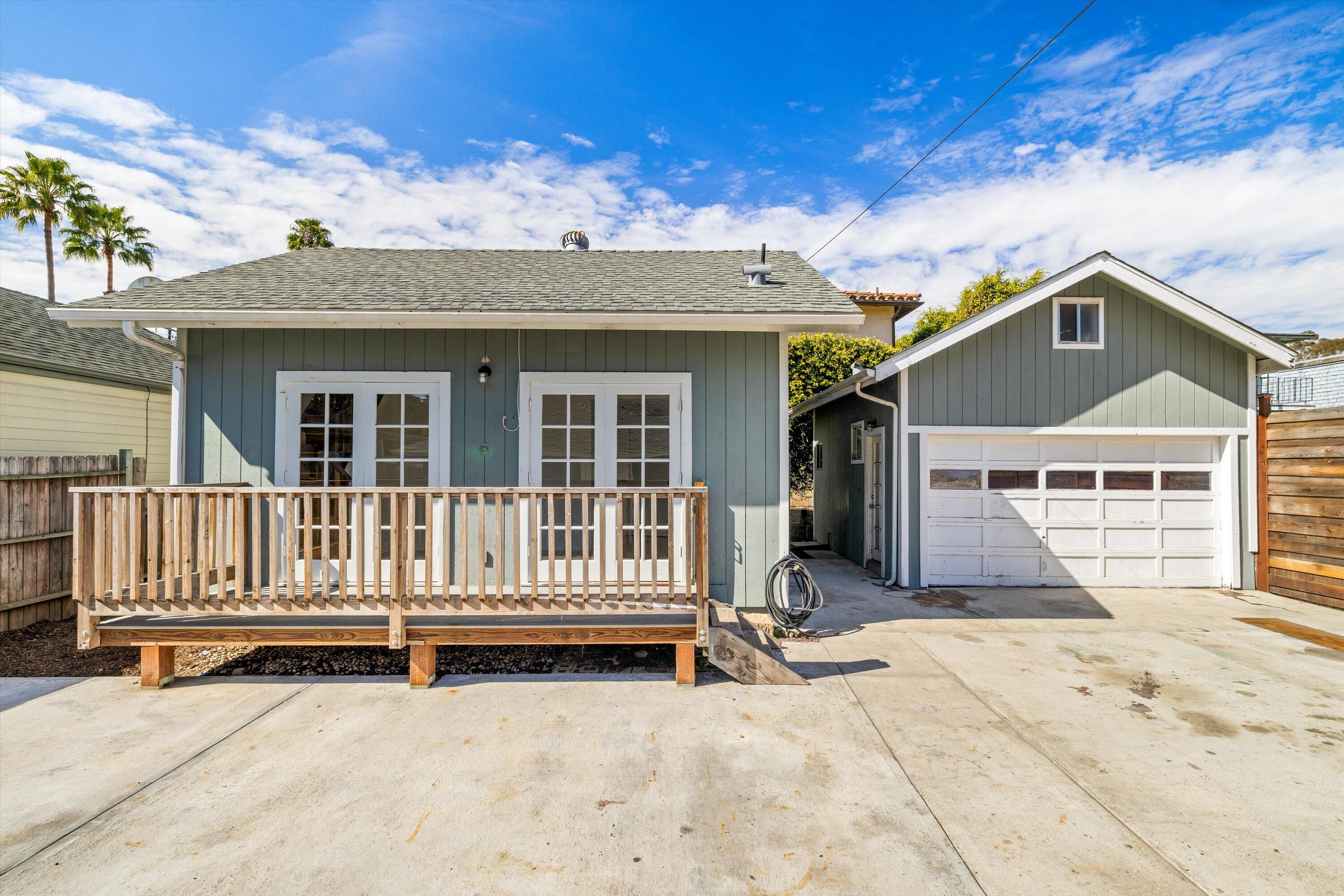 616 W De La Guerra Street