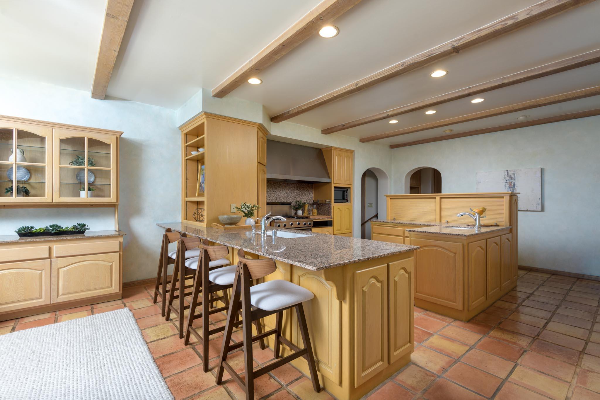 3770 Foothill Road