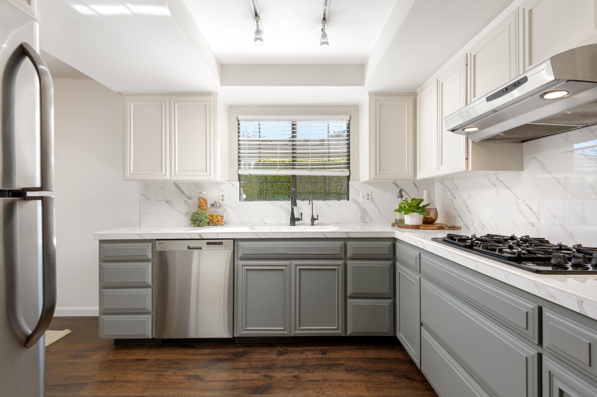 521 E Anapamu Street B3