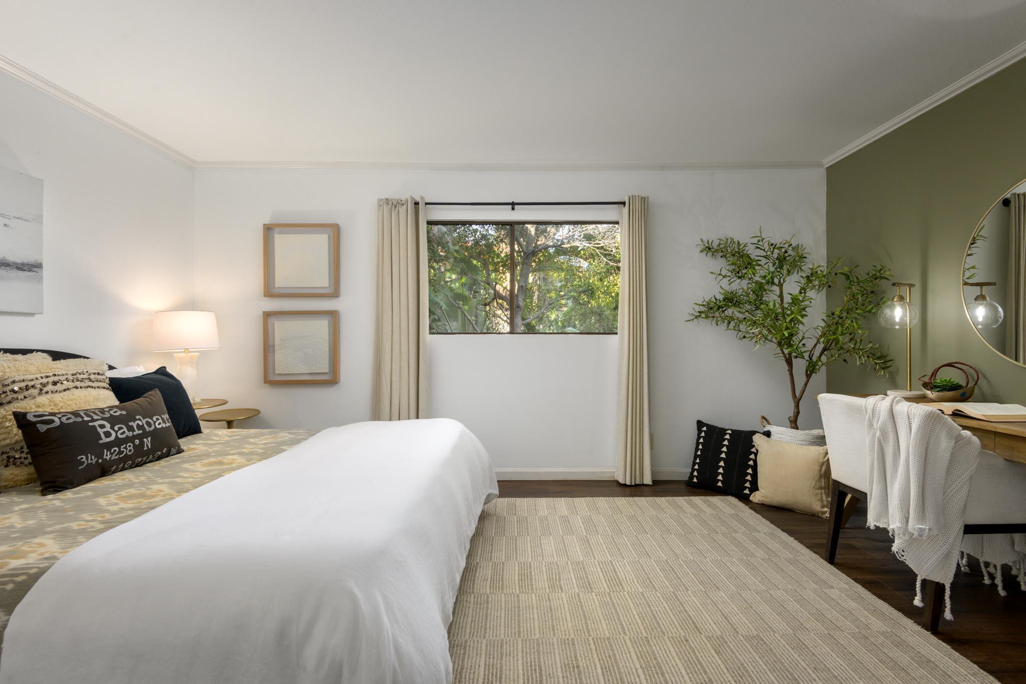 521 E Anapamu Street B3