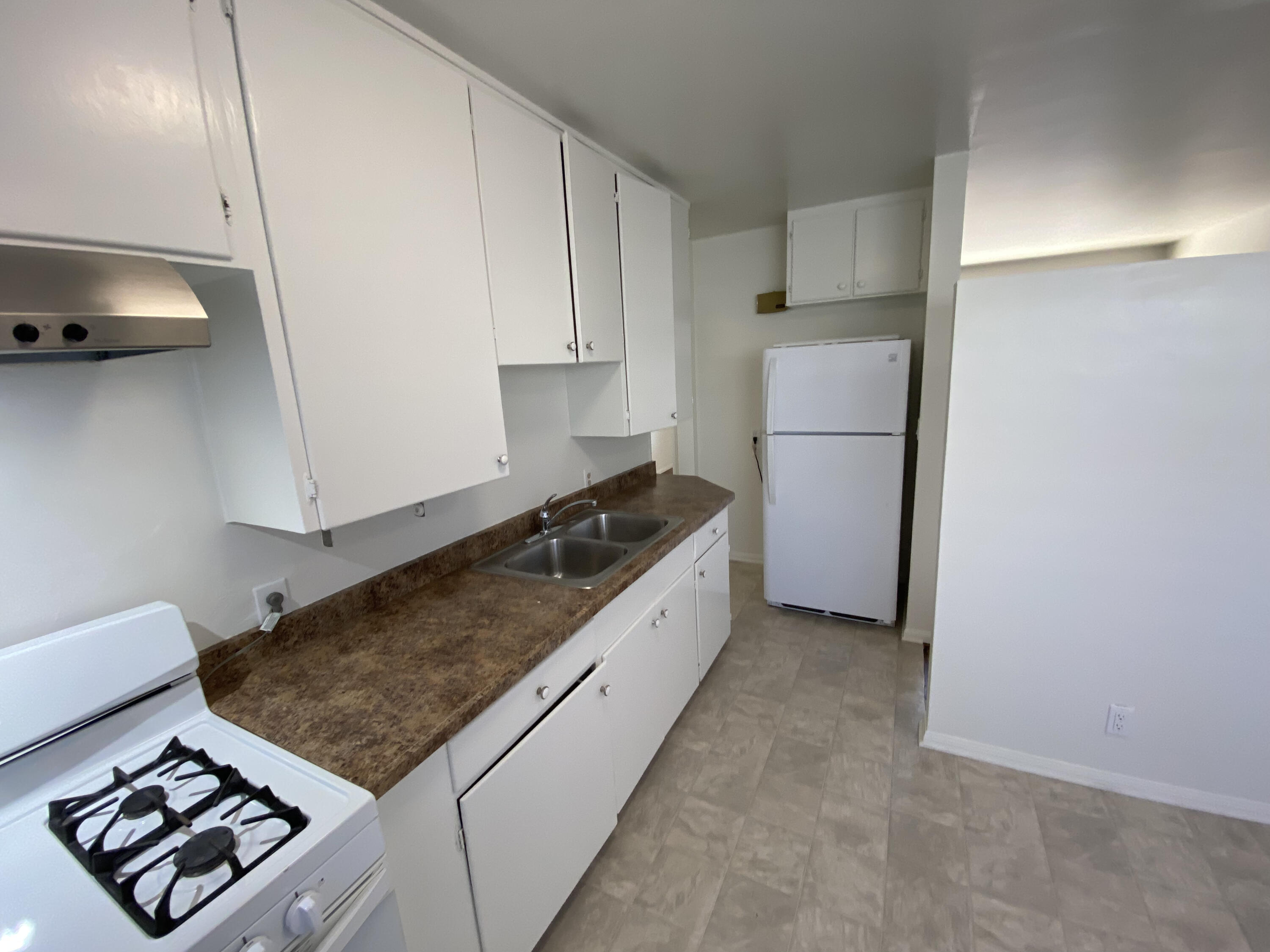 310 Barranca Avenue, B