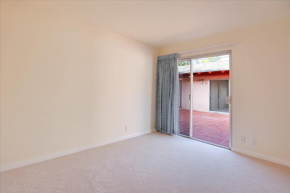 3731 Foothill Road