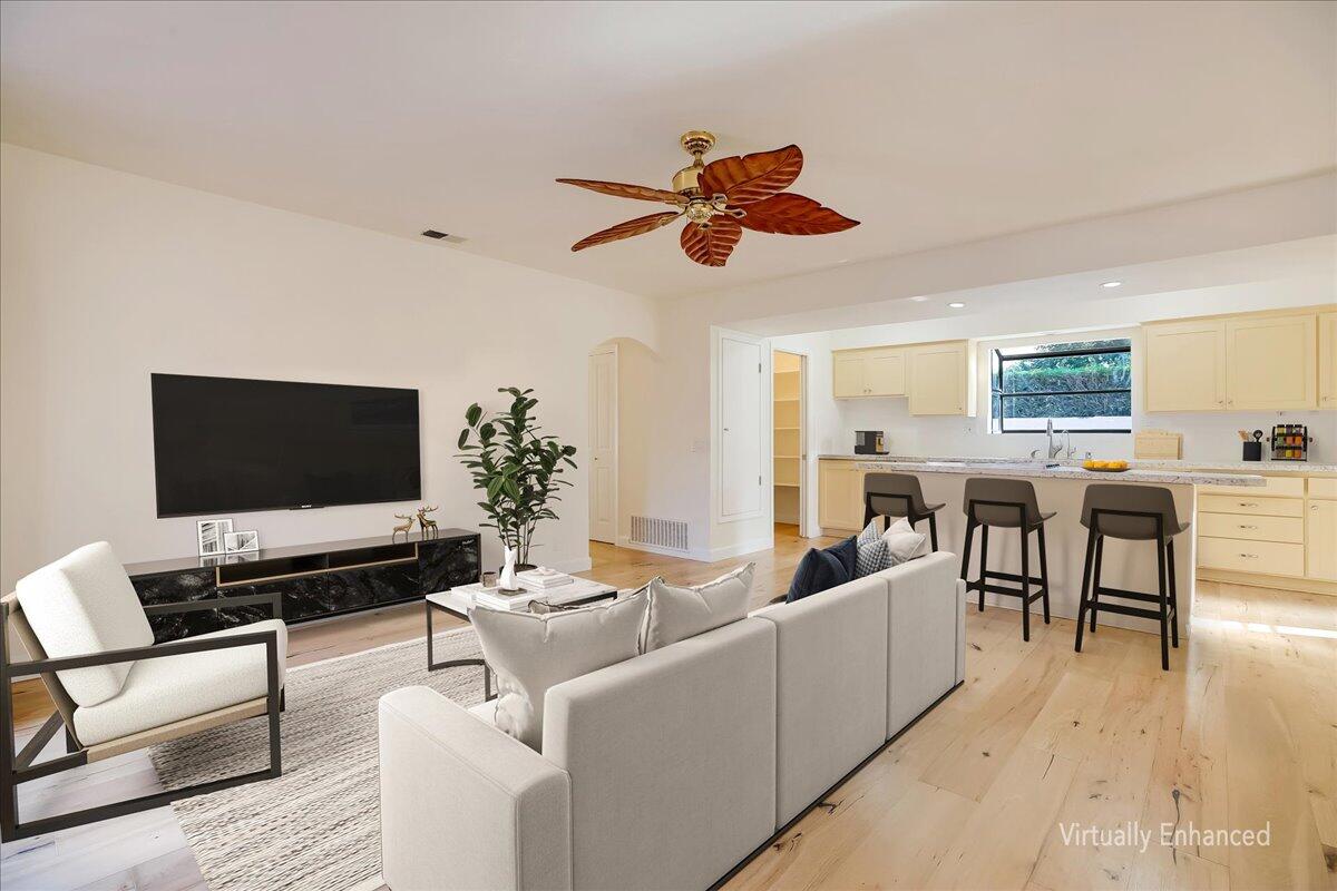 3731 Foothill Road