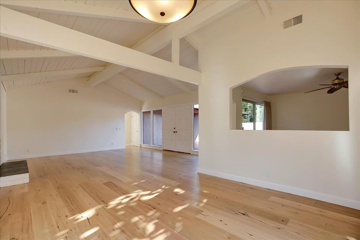 3731 Foothill Road