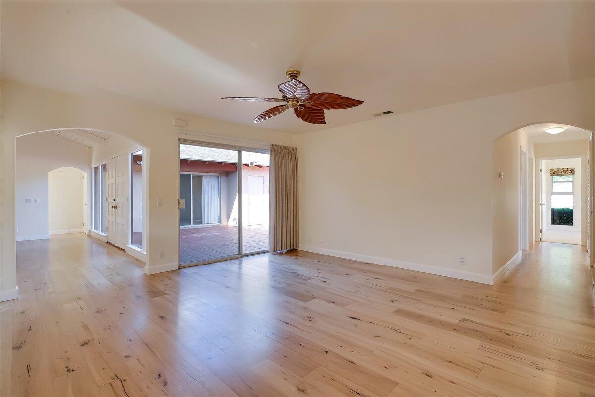 3731 Foothill Road