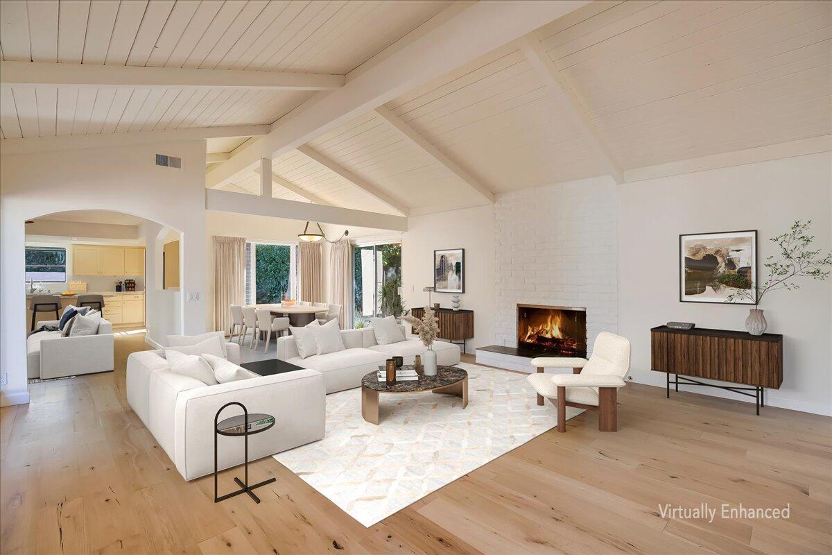 3731 Foothill Road