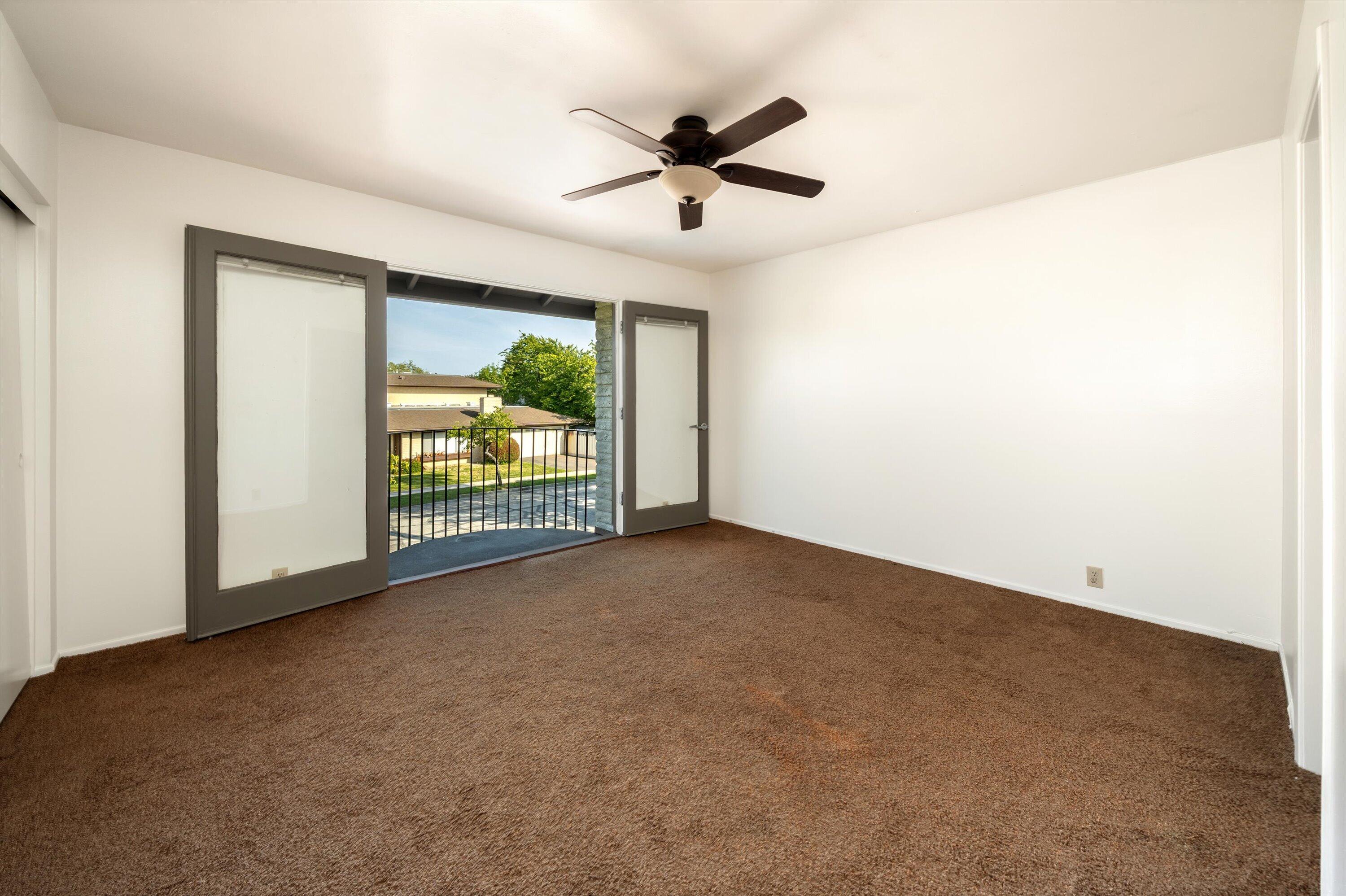 475 Linfield Place