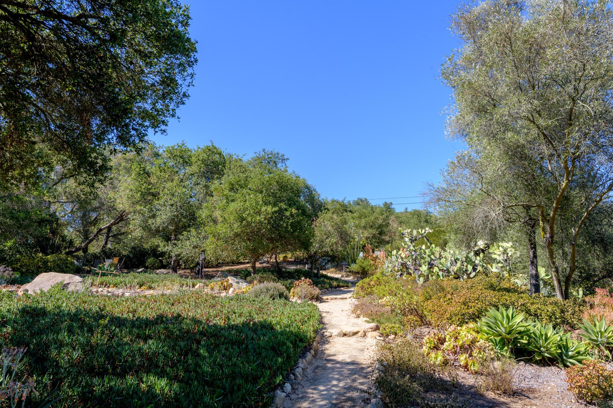 2016 Foothill Road