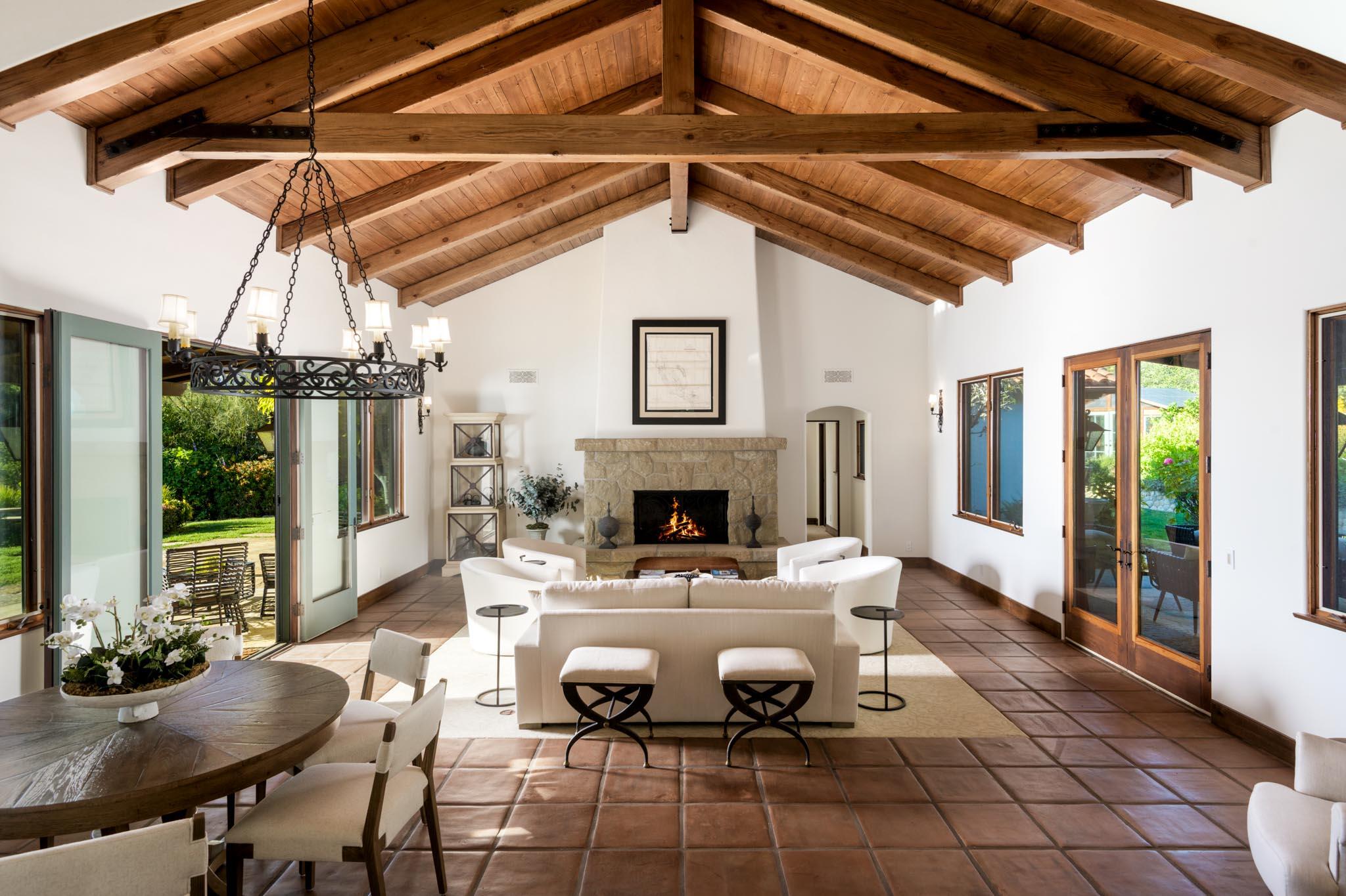 1051 Via Chaparral