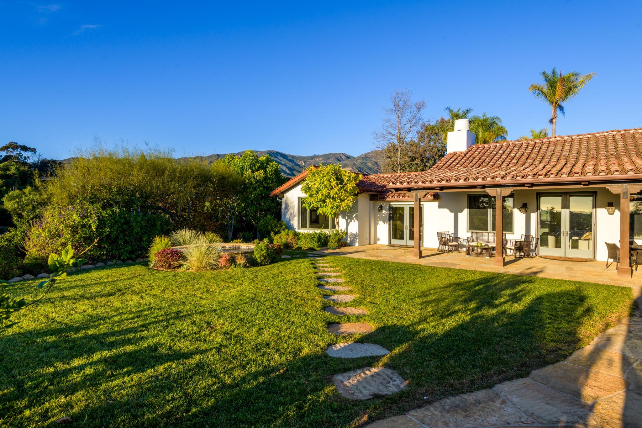 1051 Via Chaparral