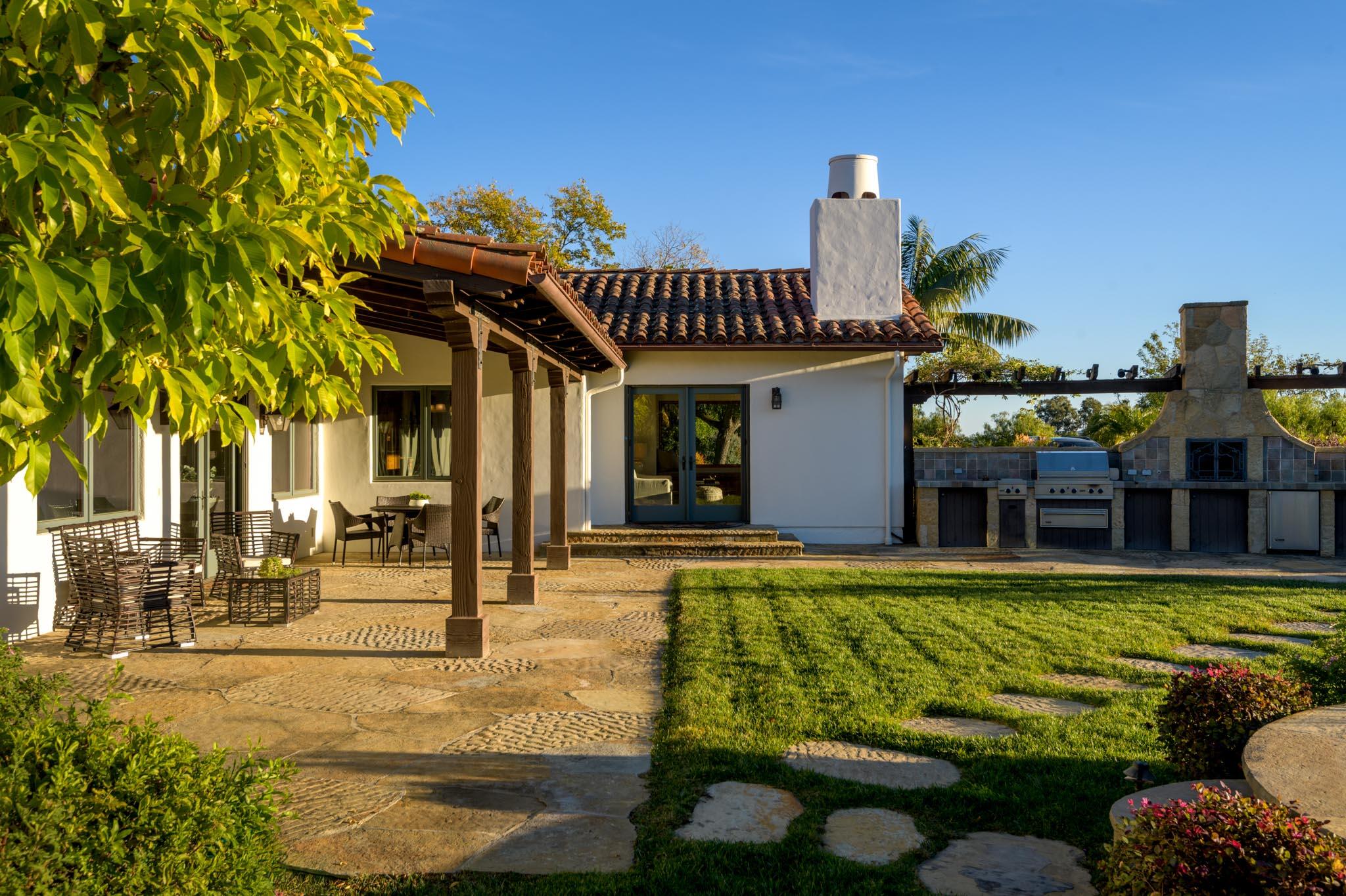 1051 Via Chaparral