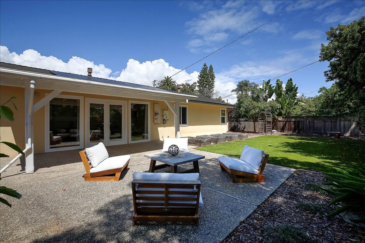 5223 Kirk Drive