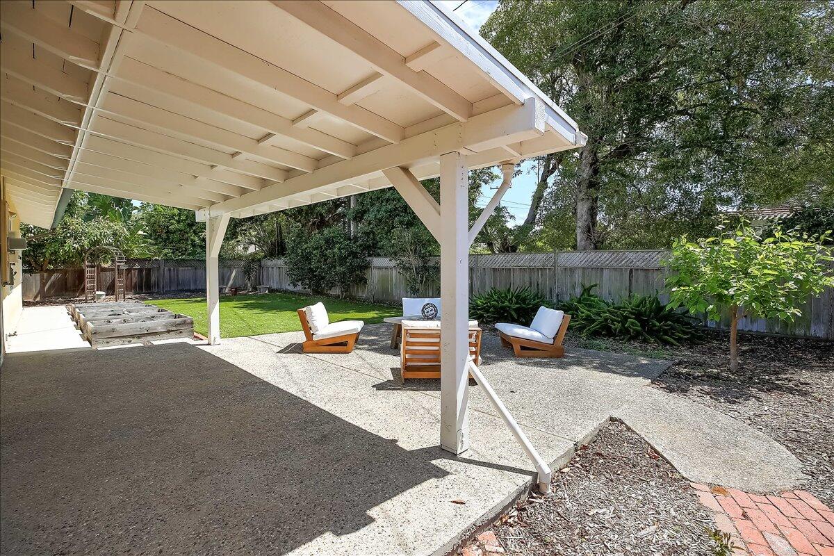 5223 Kirk Drive