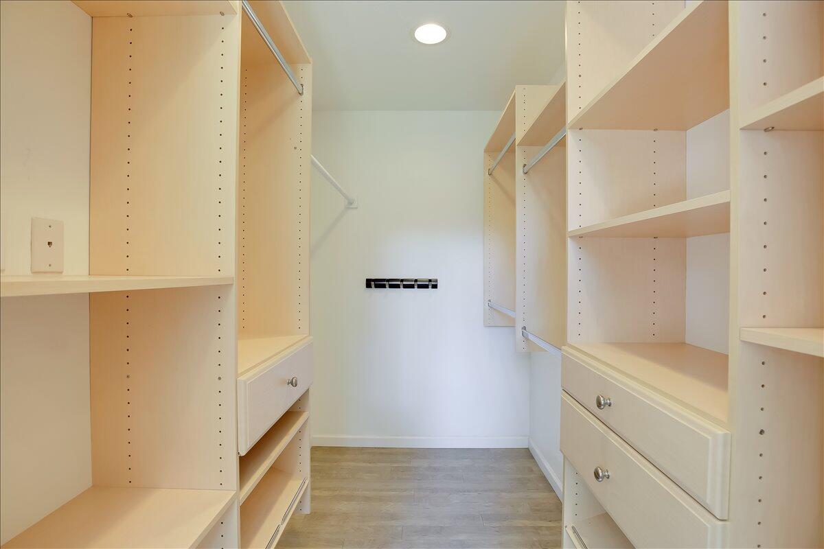 5223 Kirk Drive