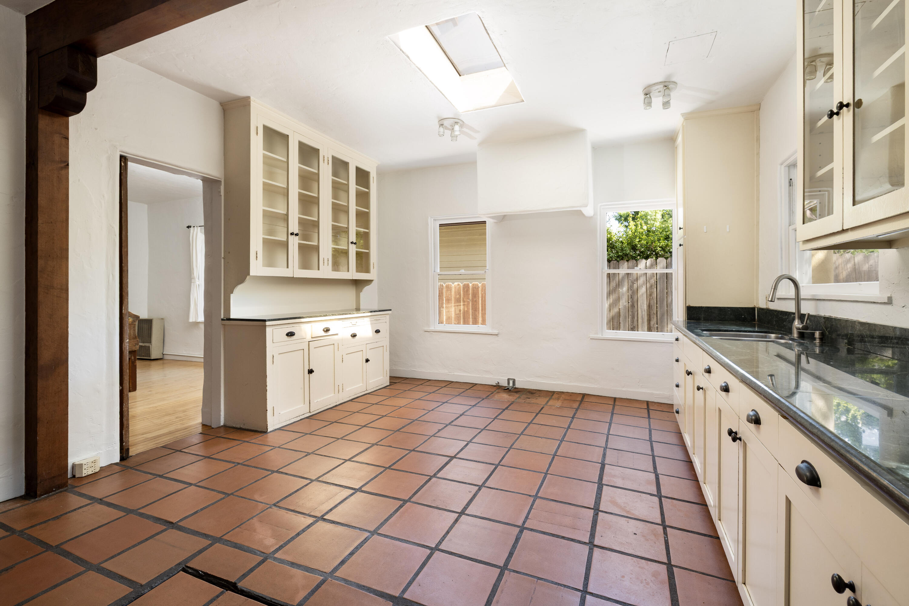 1129 San Pascual Street