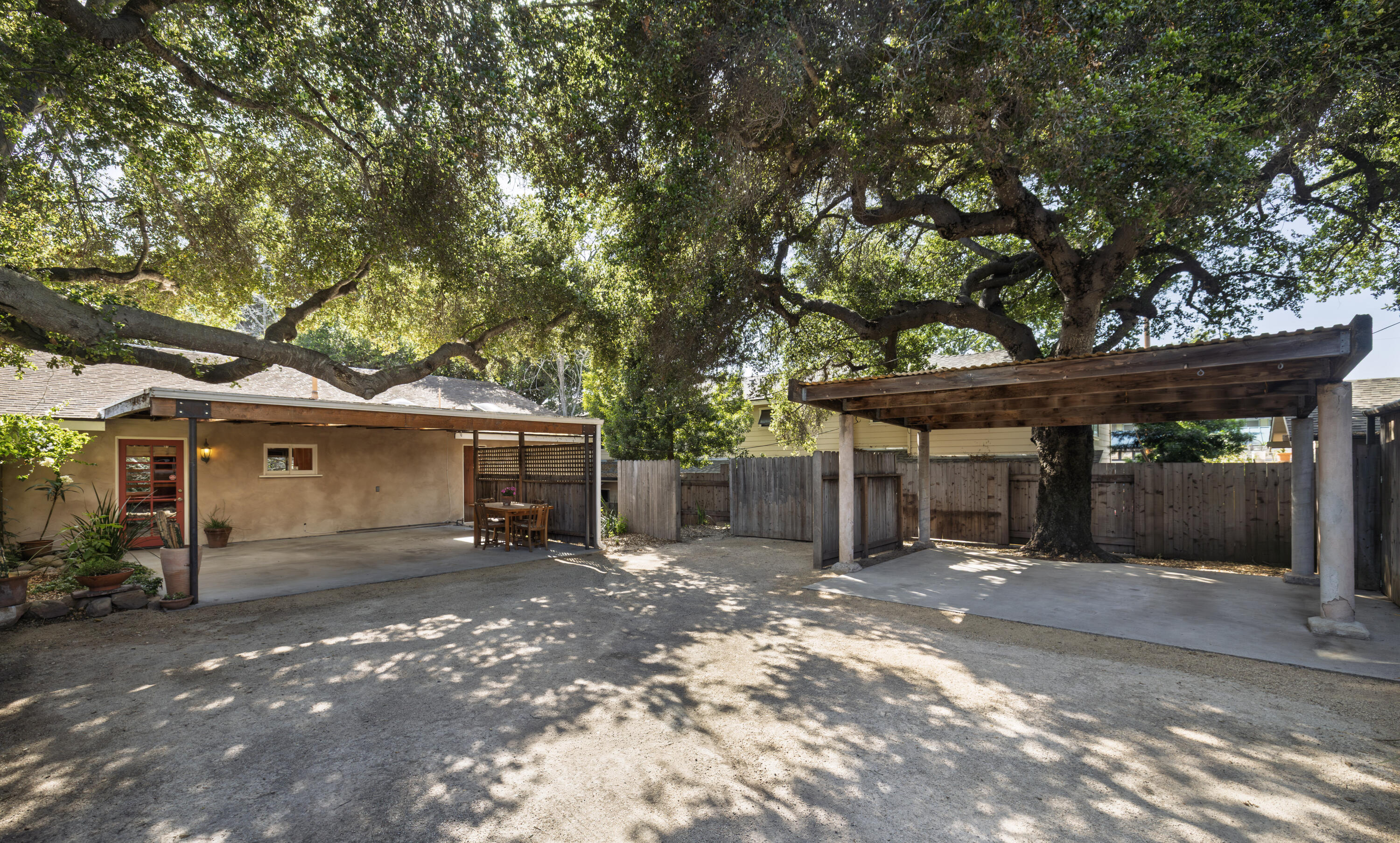 1129 San Pascual Street