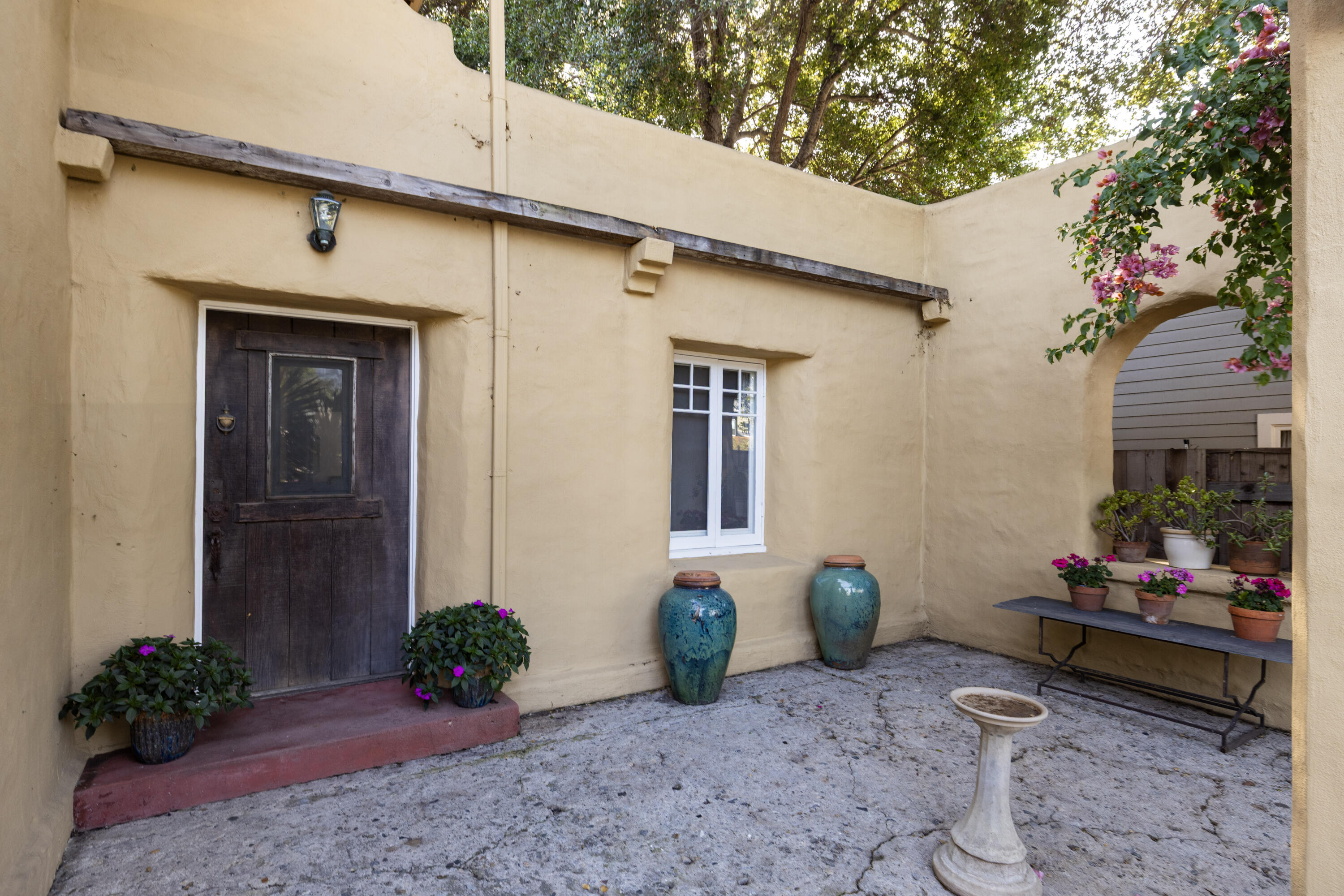 1129 San Pascual Street