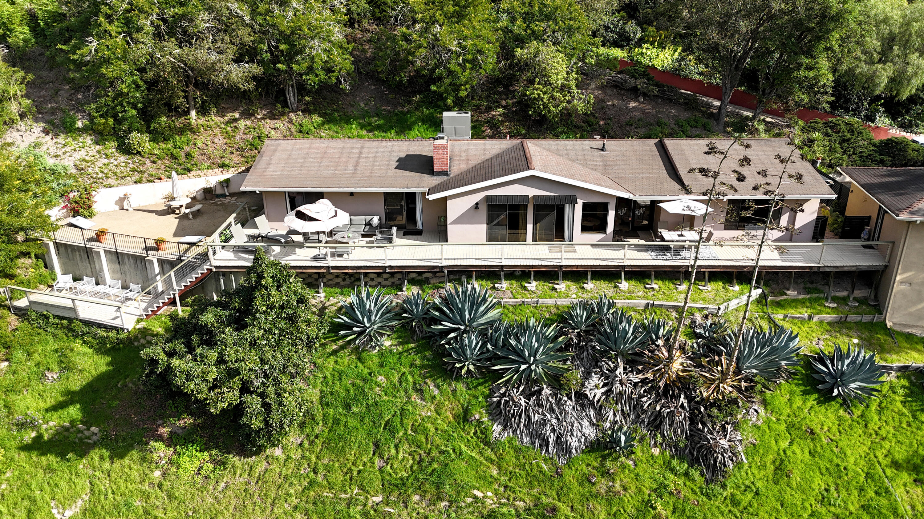 401 Loma Media Road