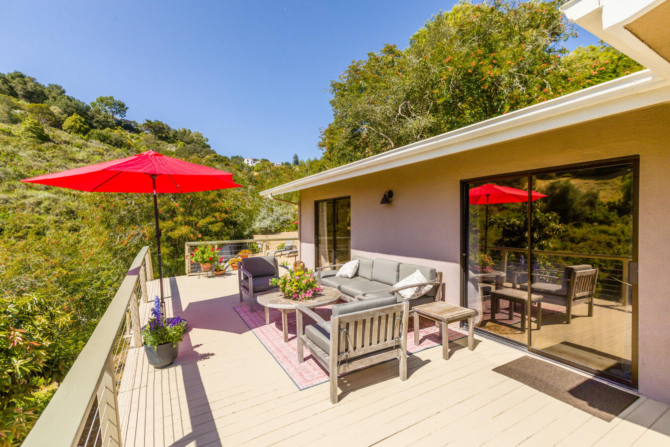 401 Loma Media Road
