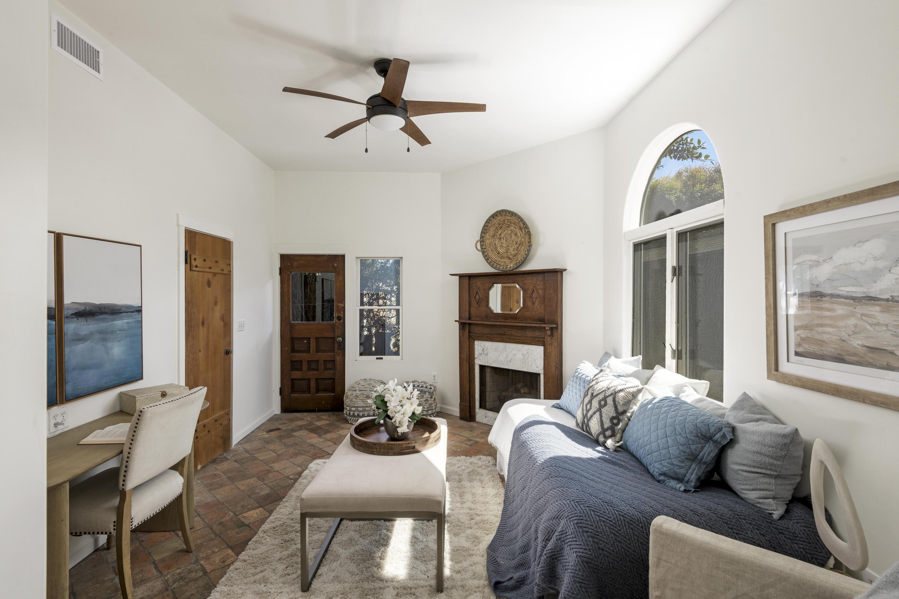 721 W Anapamu Street