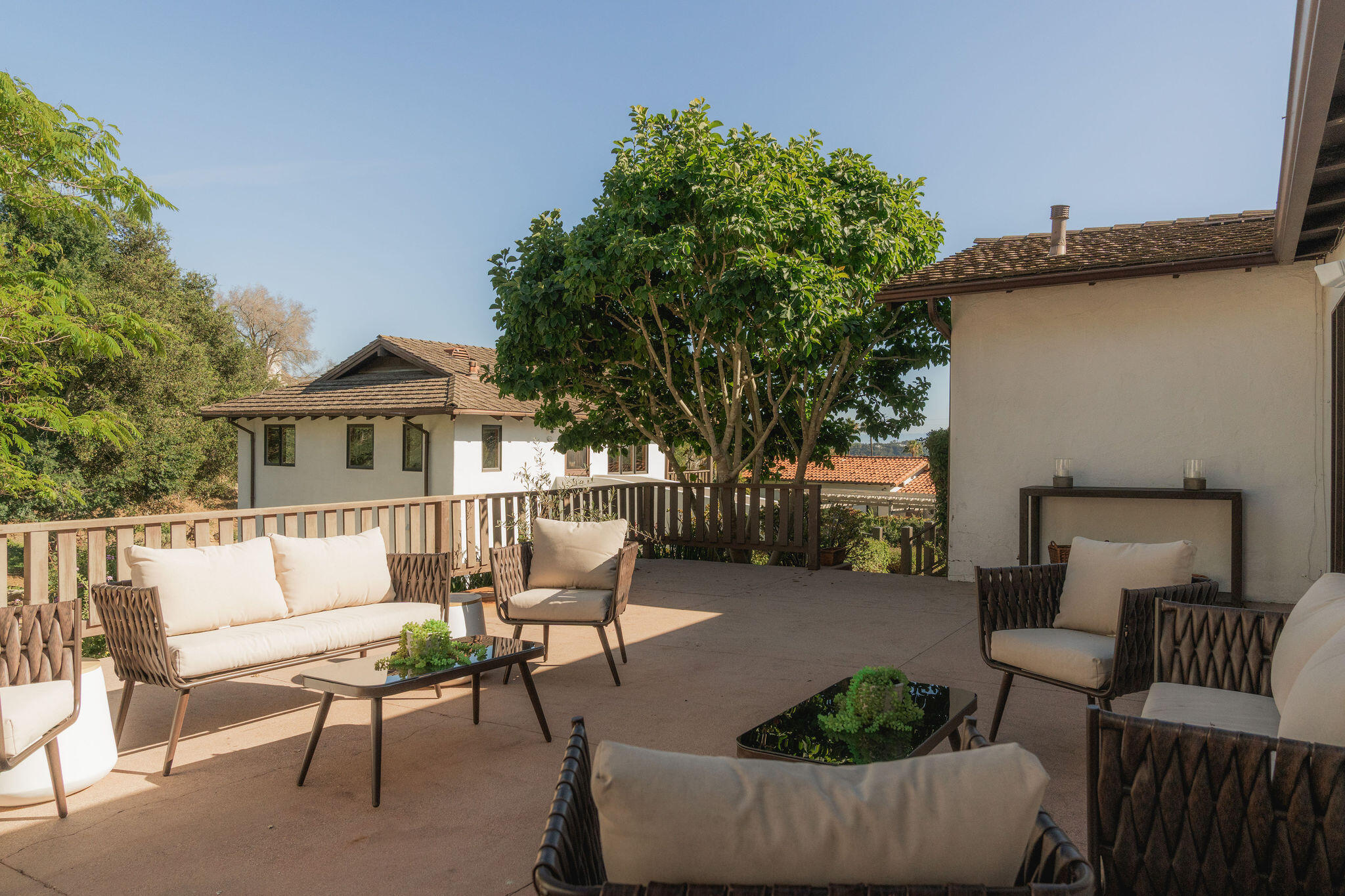 4476 Meadowlark Lane
