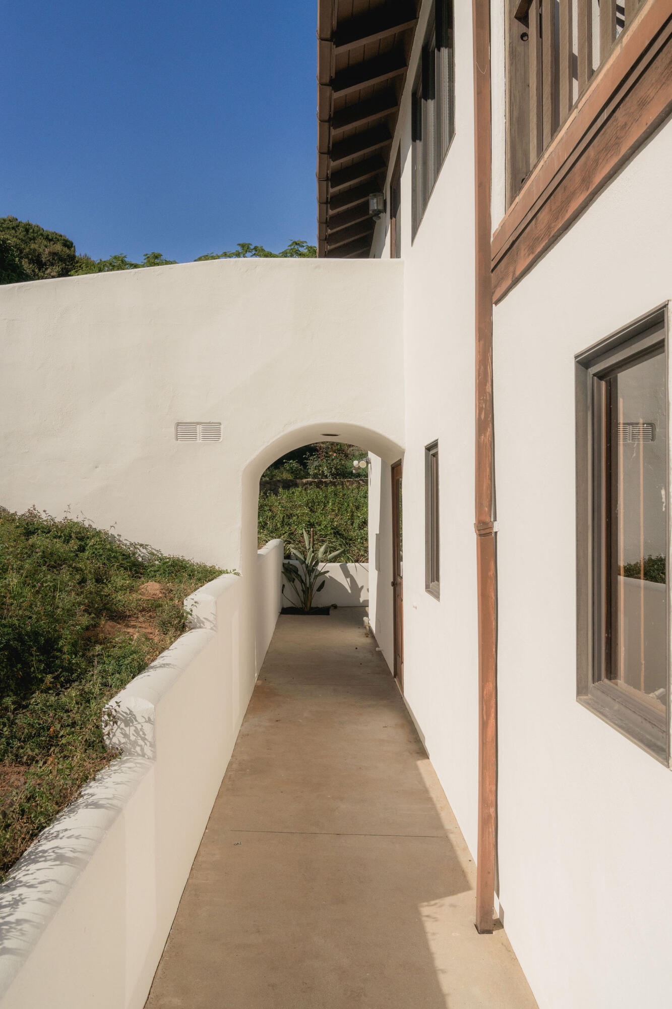 4476 Meadowlark Lane