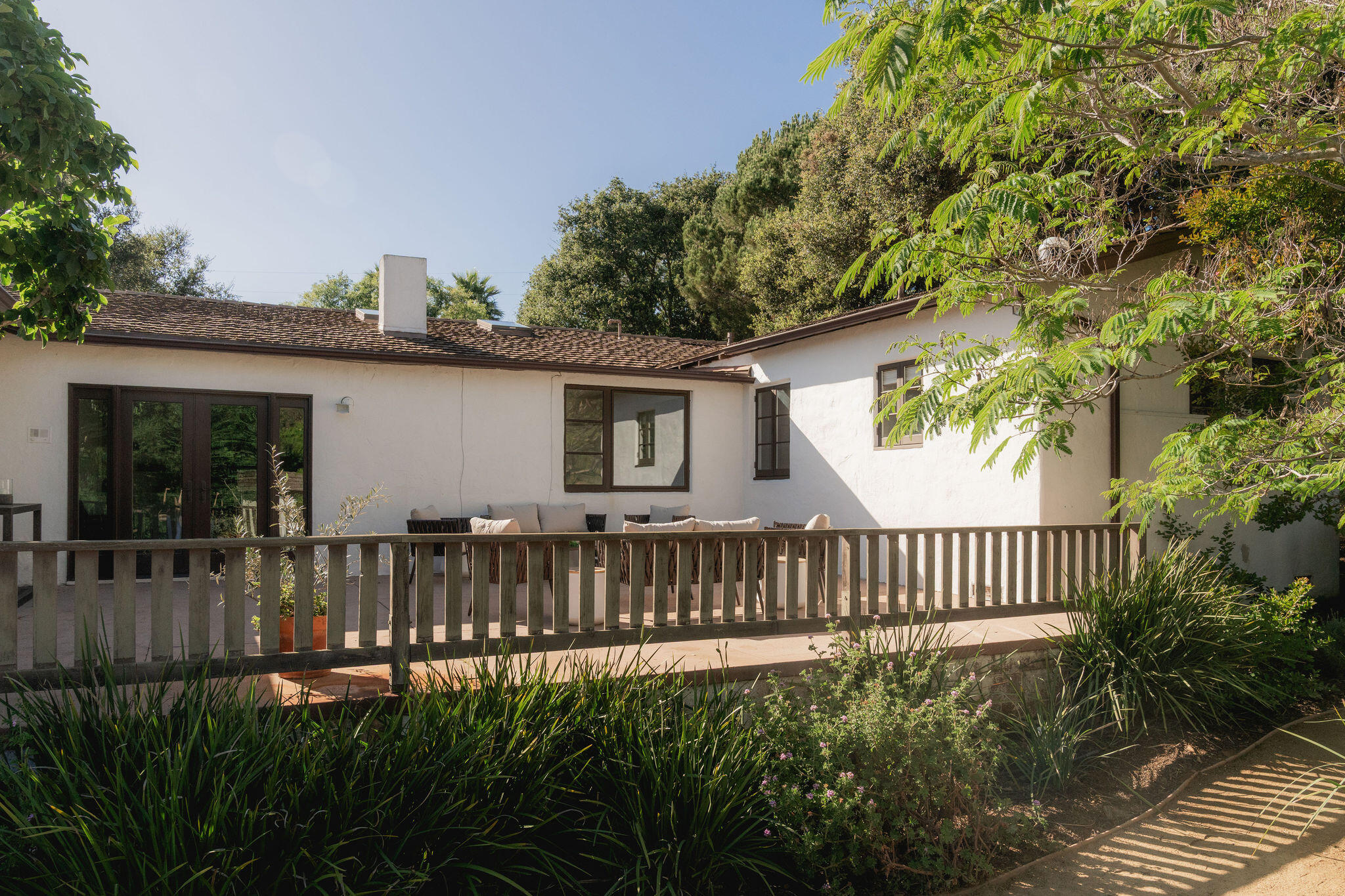 4476 Meadowlark Lane
