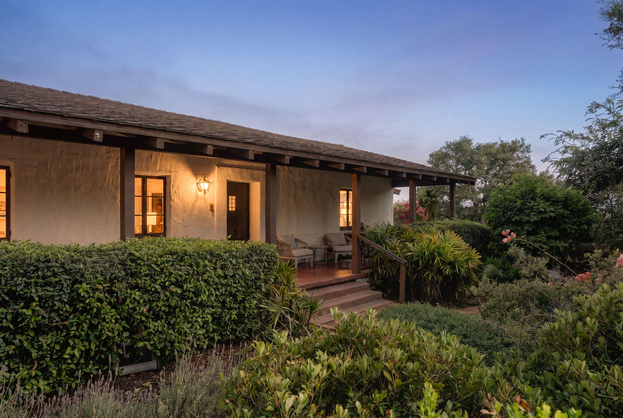 4476 Meadowlark Lane