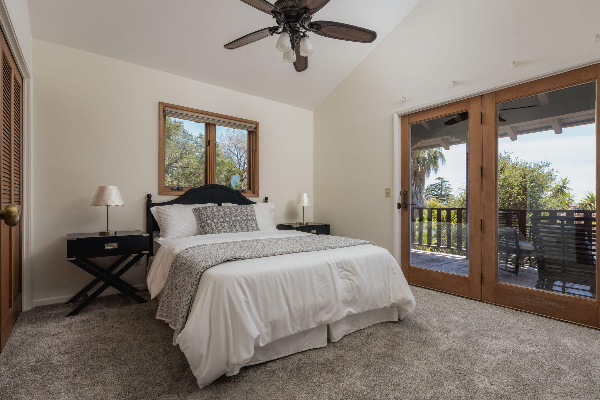 4476 Meadowlark Lane