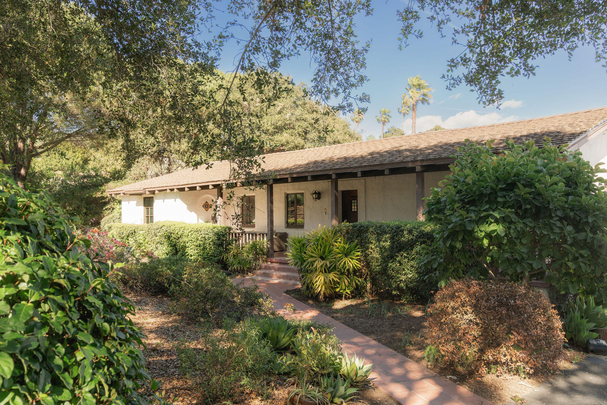 4476 Meadowlark Lane