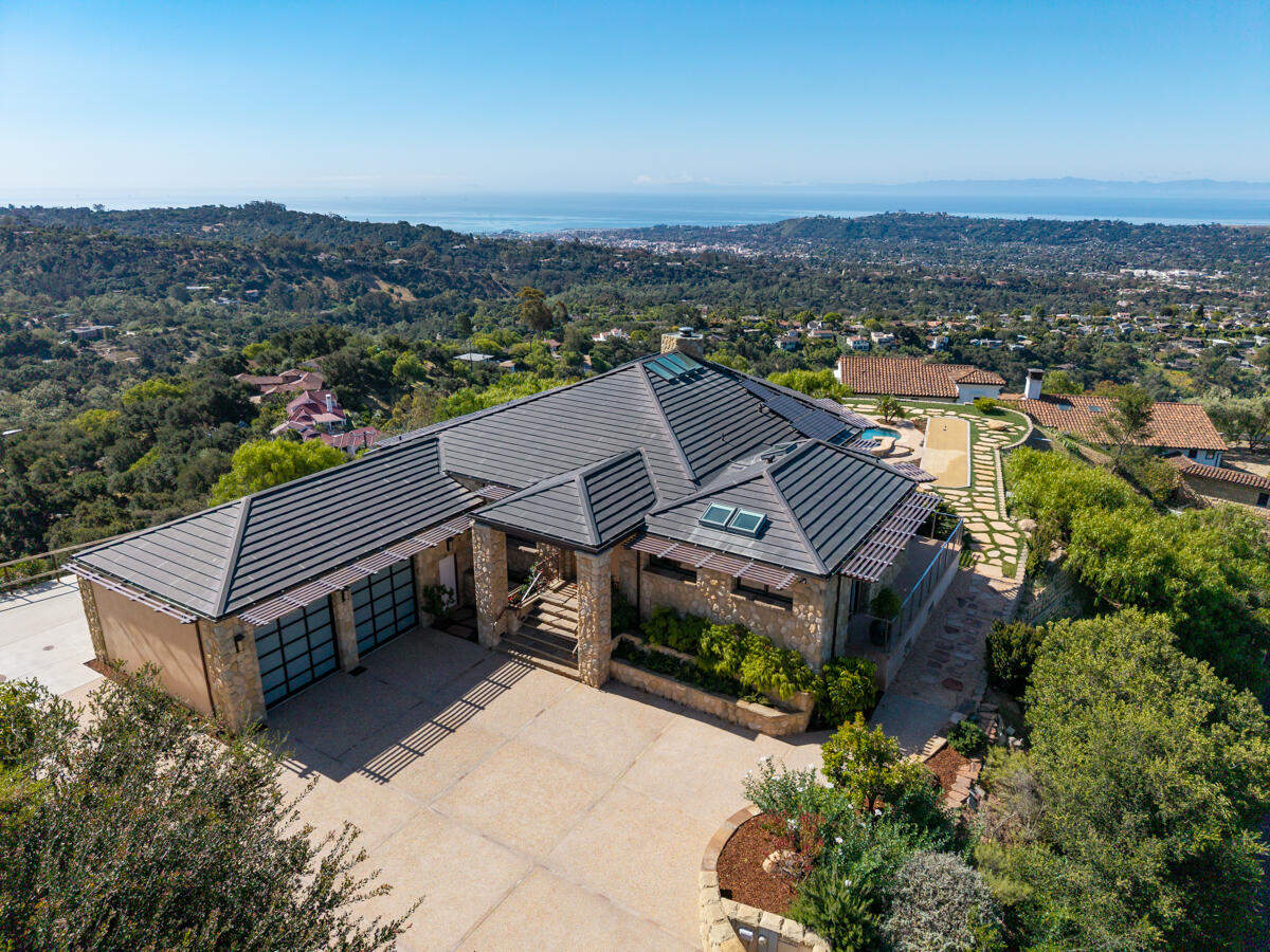 2840 Holly Road