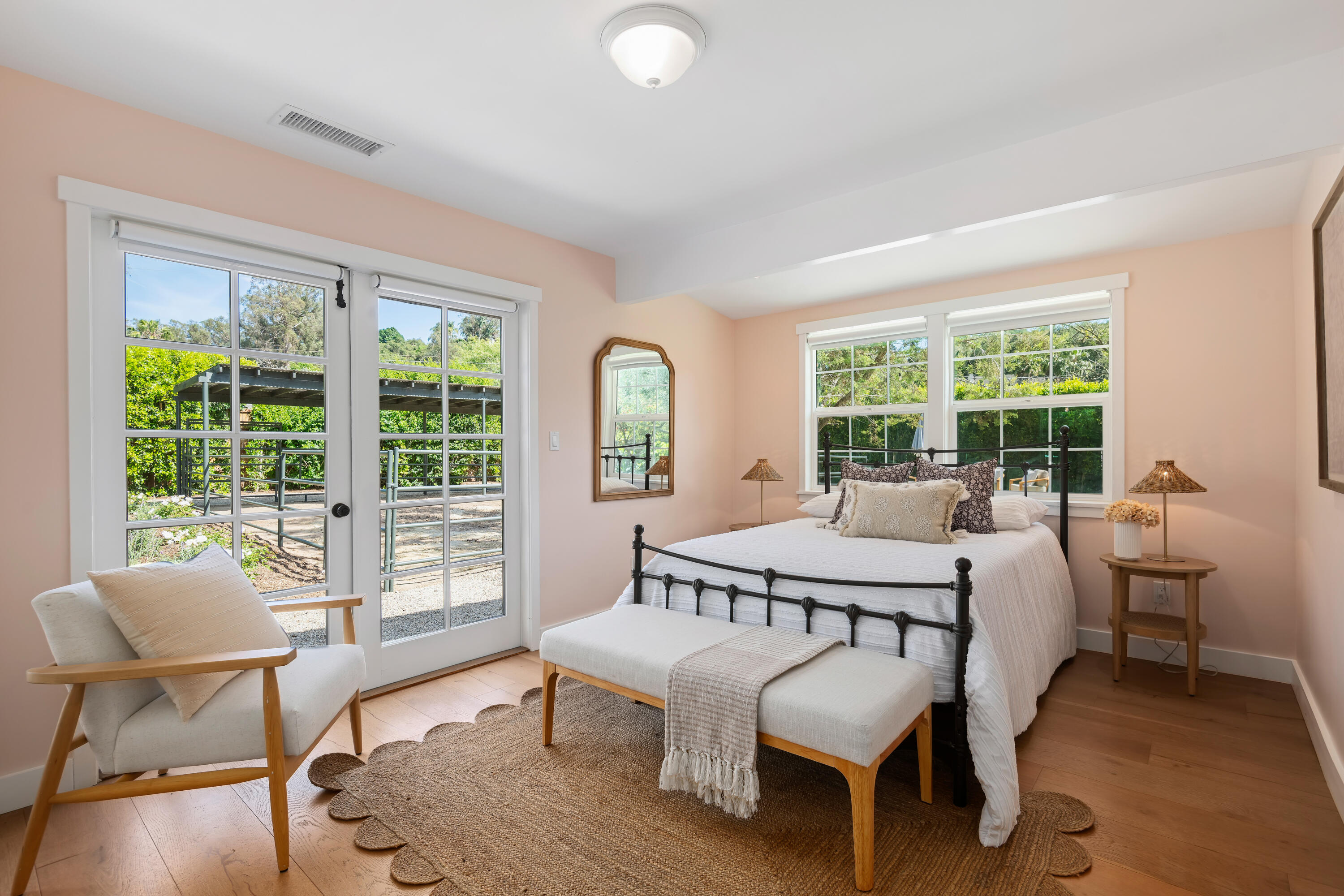 360 Arboleda Road