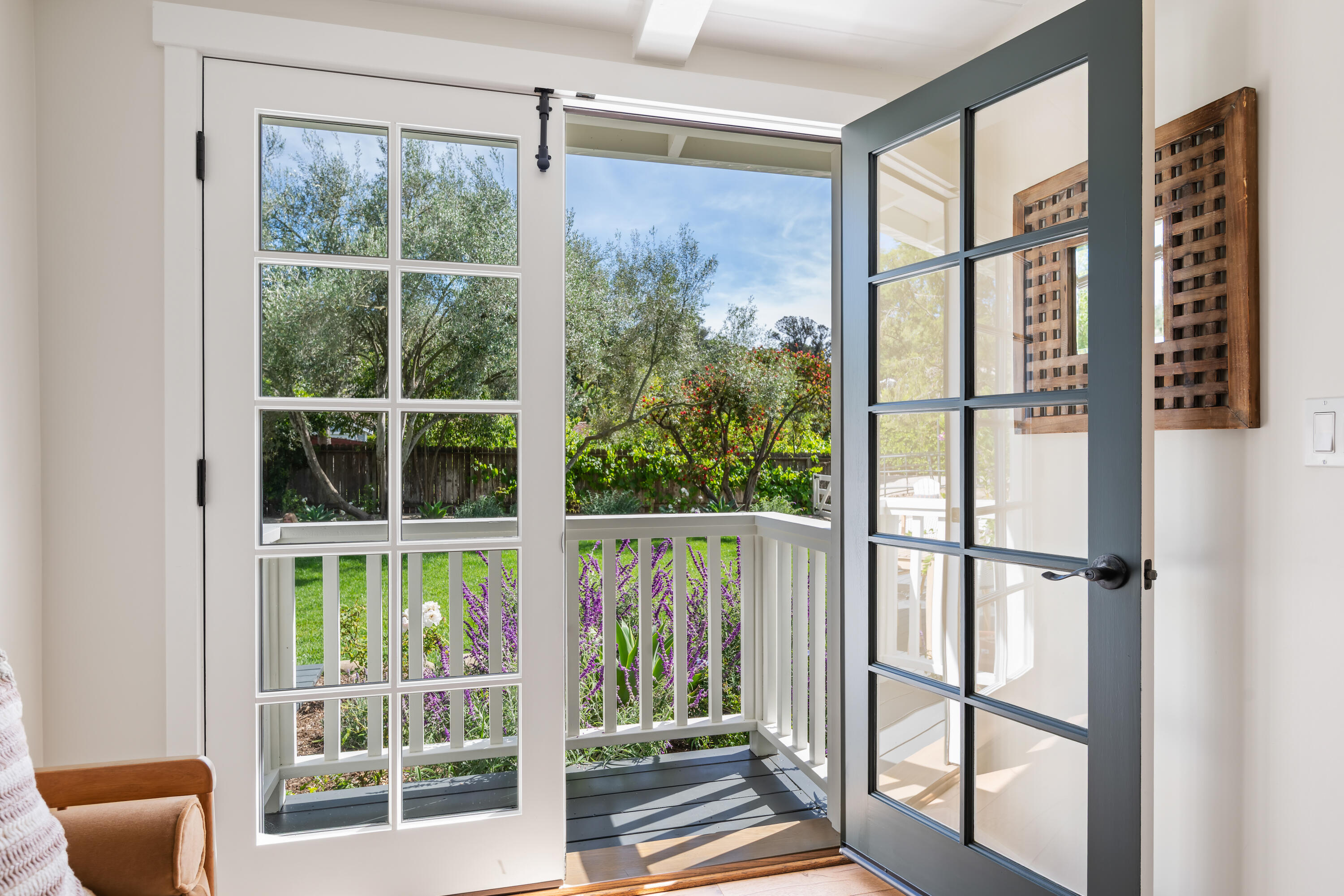 360 Arboleda Road