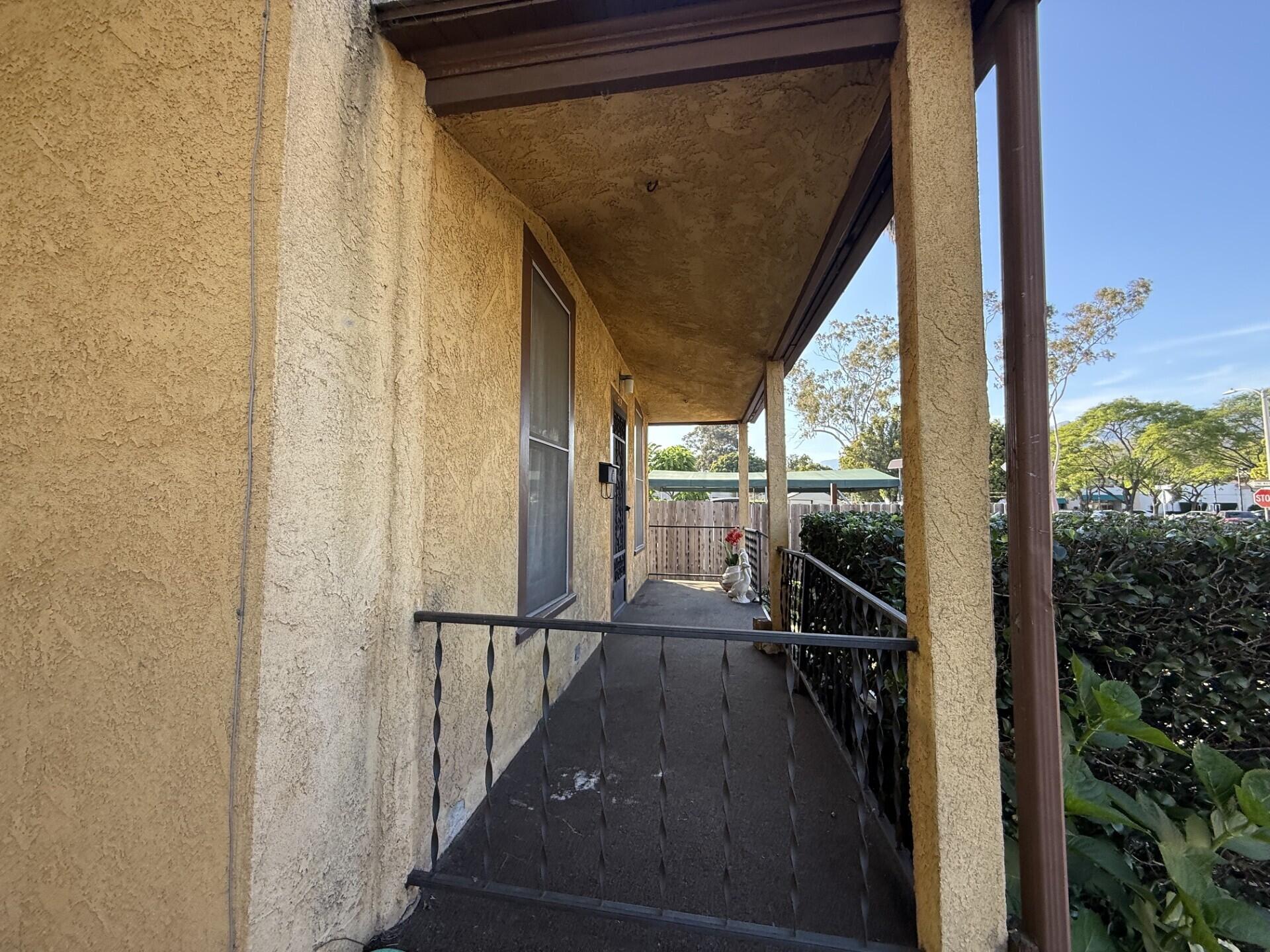 329 Santa Barbara Street