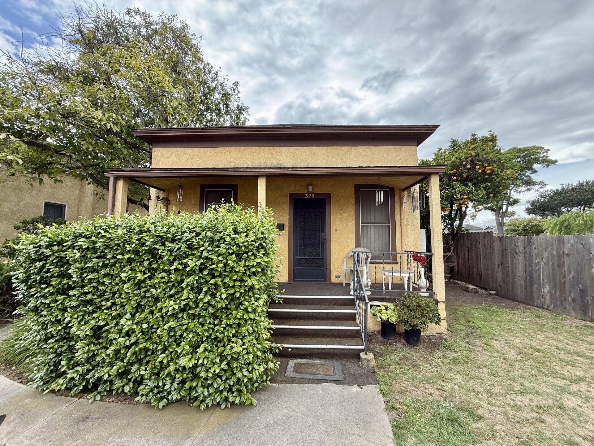 329 Santa Barbara Street