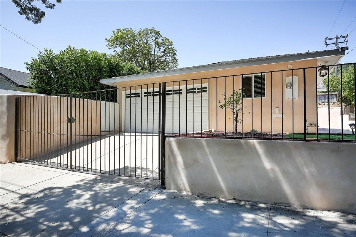 535 Wentworth Avenue