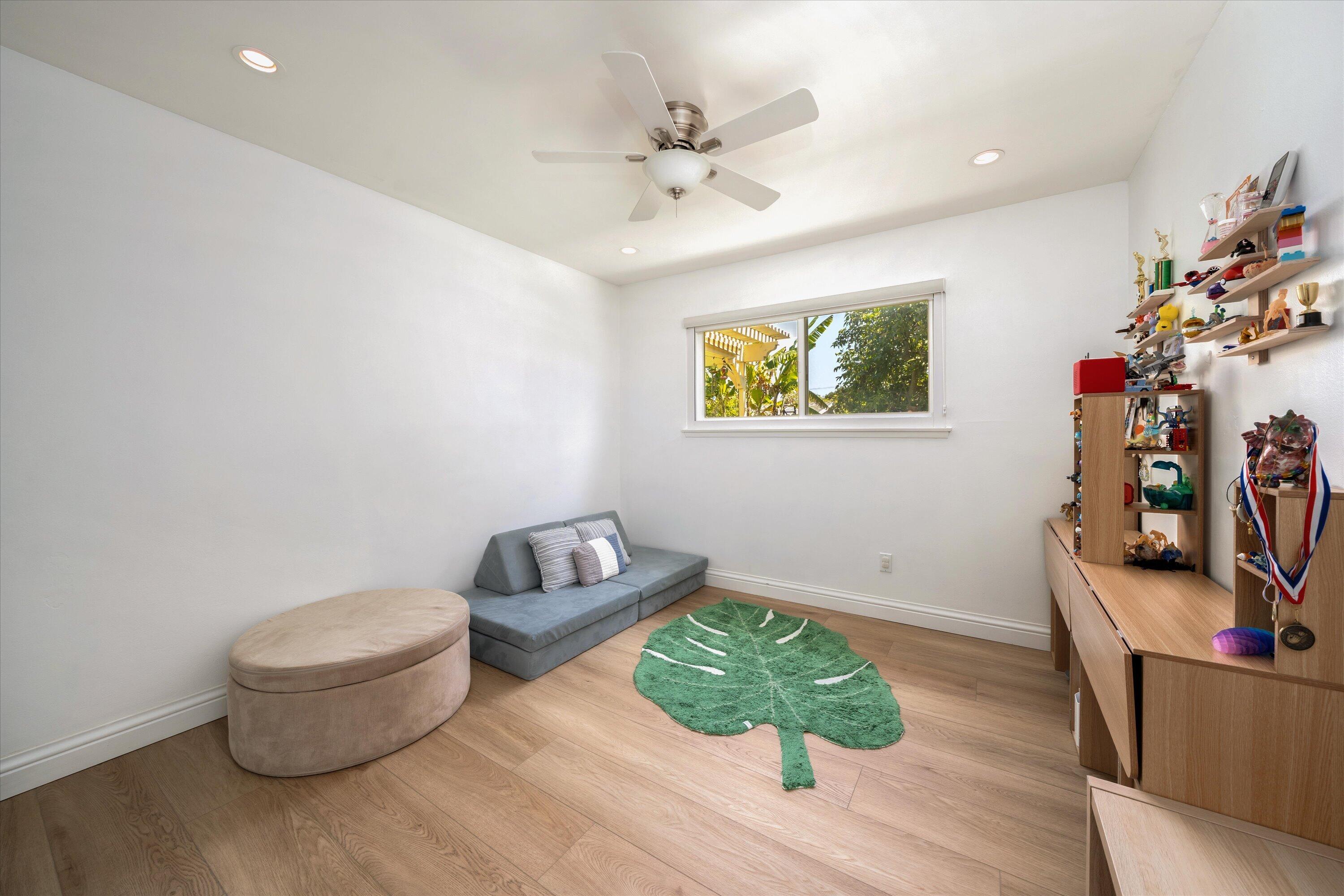 5341 Paseo Cameo