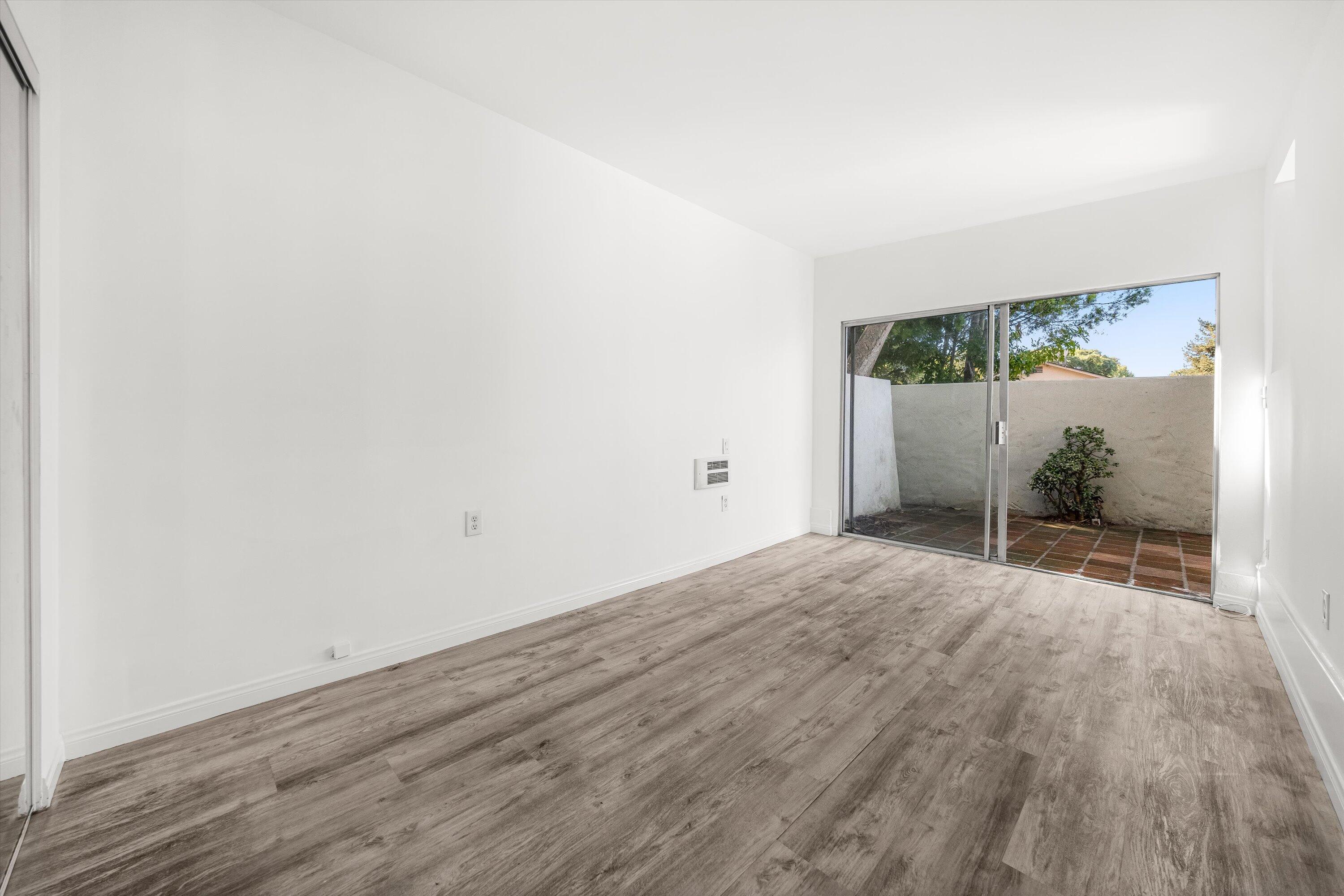 610 W Valerio St & 1702 Sunset Ave