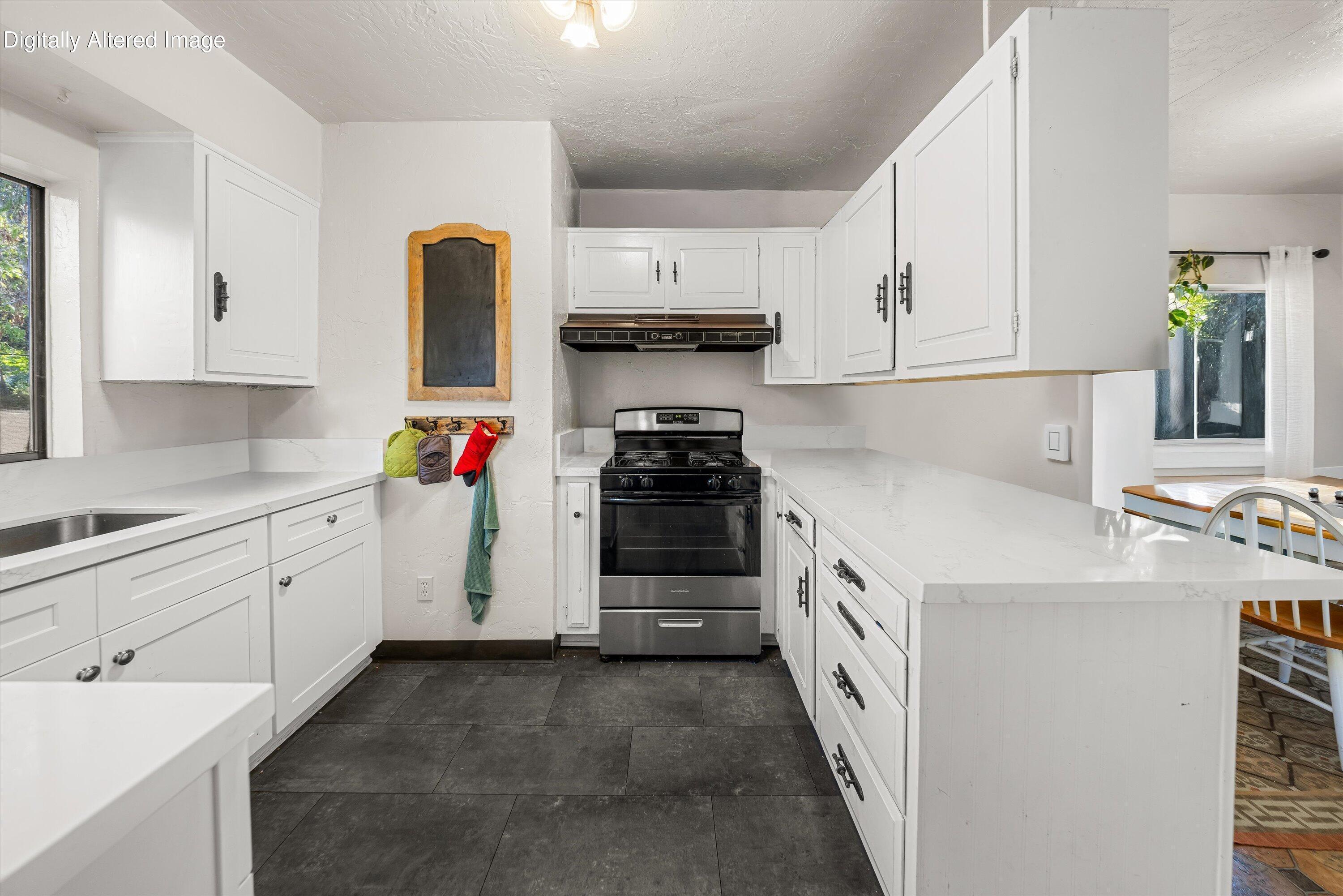 610 W Valerio St & 1702 Sunset Ave