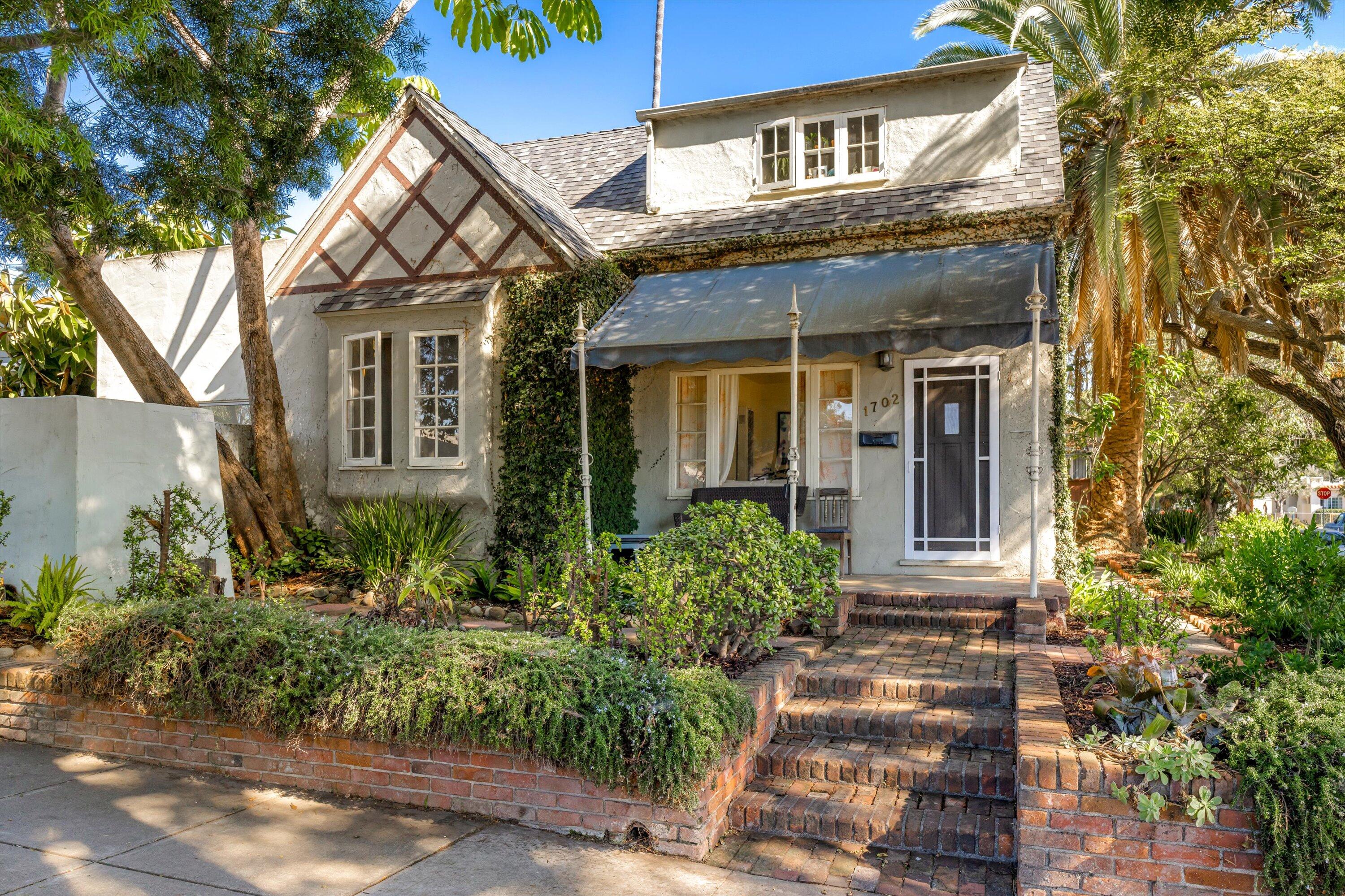 610 W Valerio St & 1702 Sunset Ave