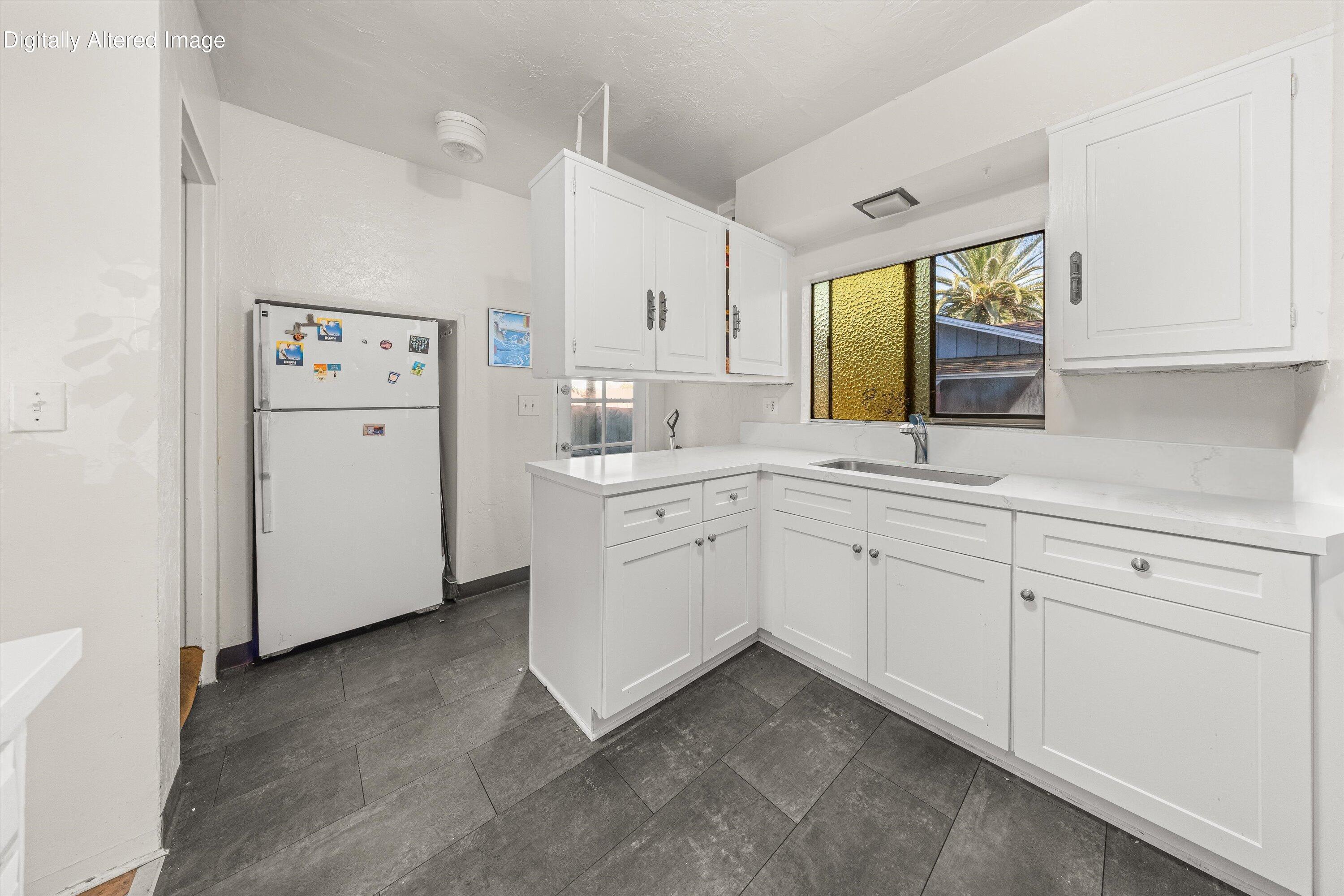 610 W Valerio St & 1702 Sunset Ave
