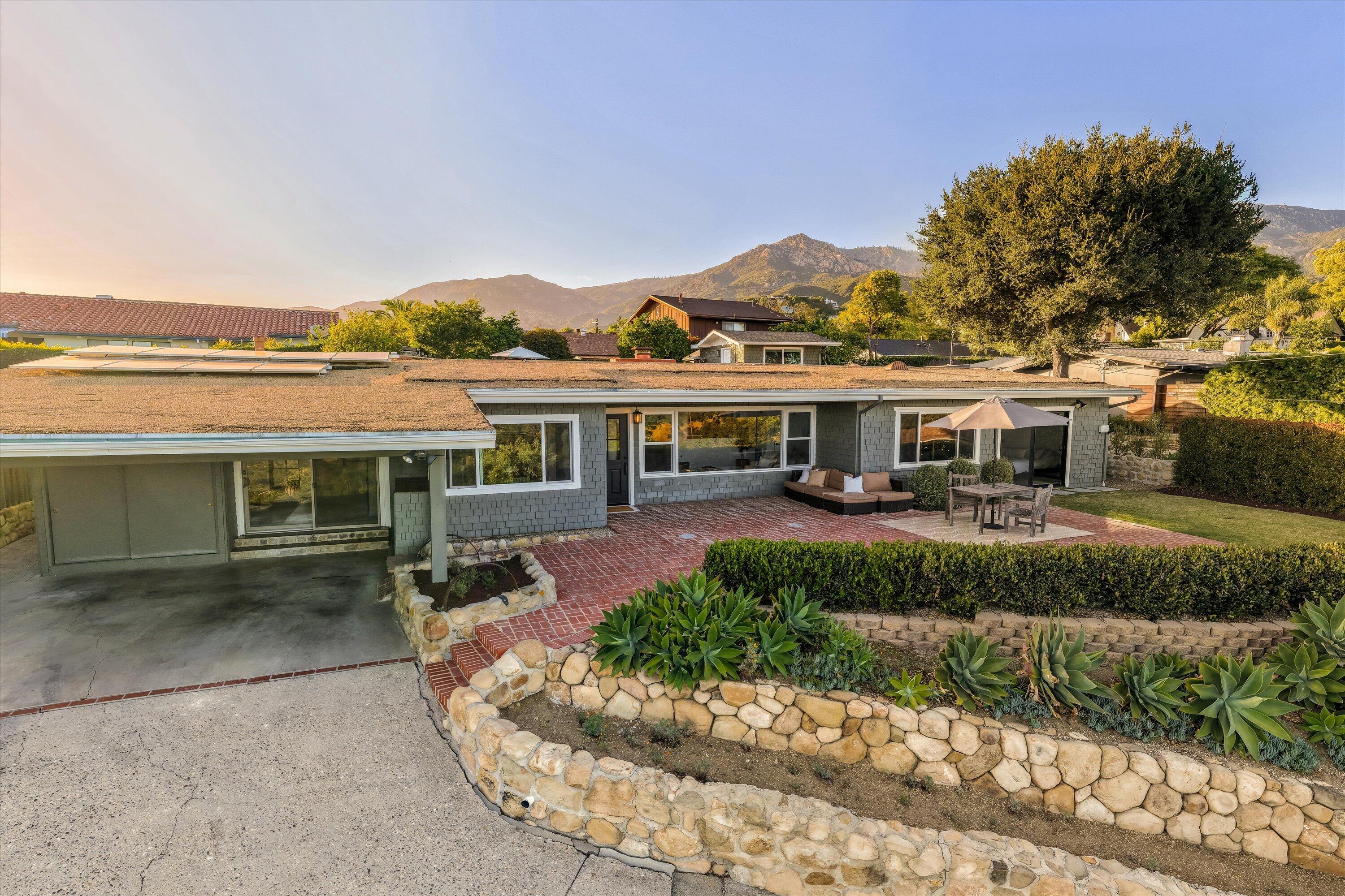 2669 Montrose Place