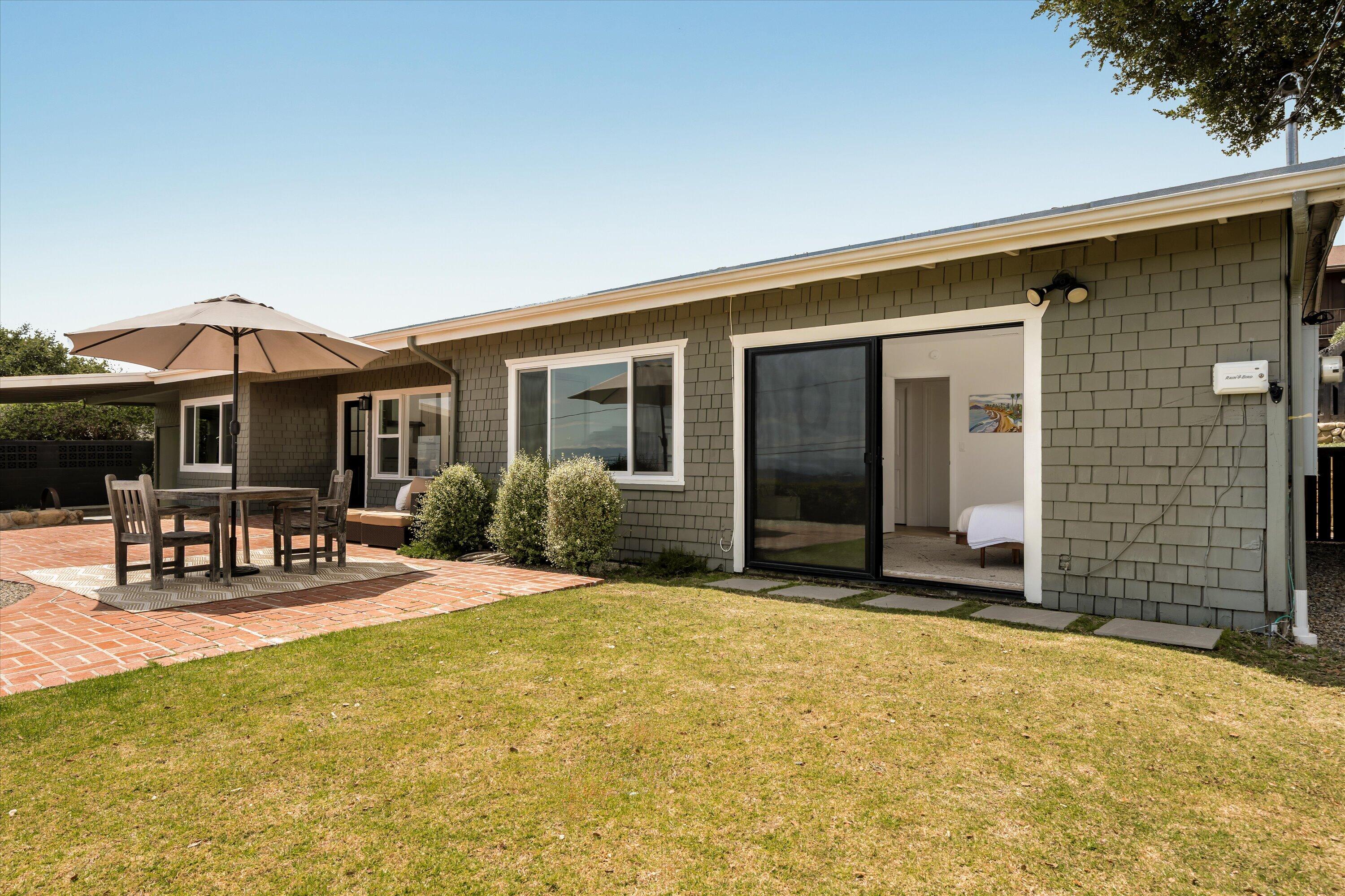 2669 Montrose Place