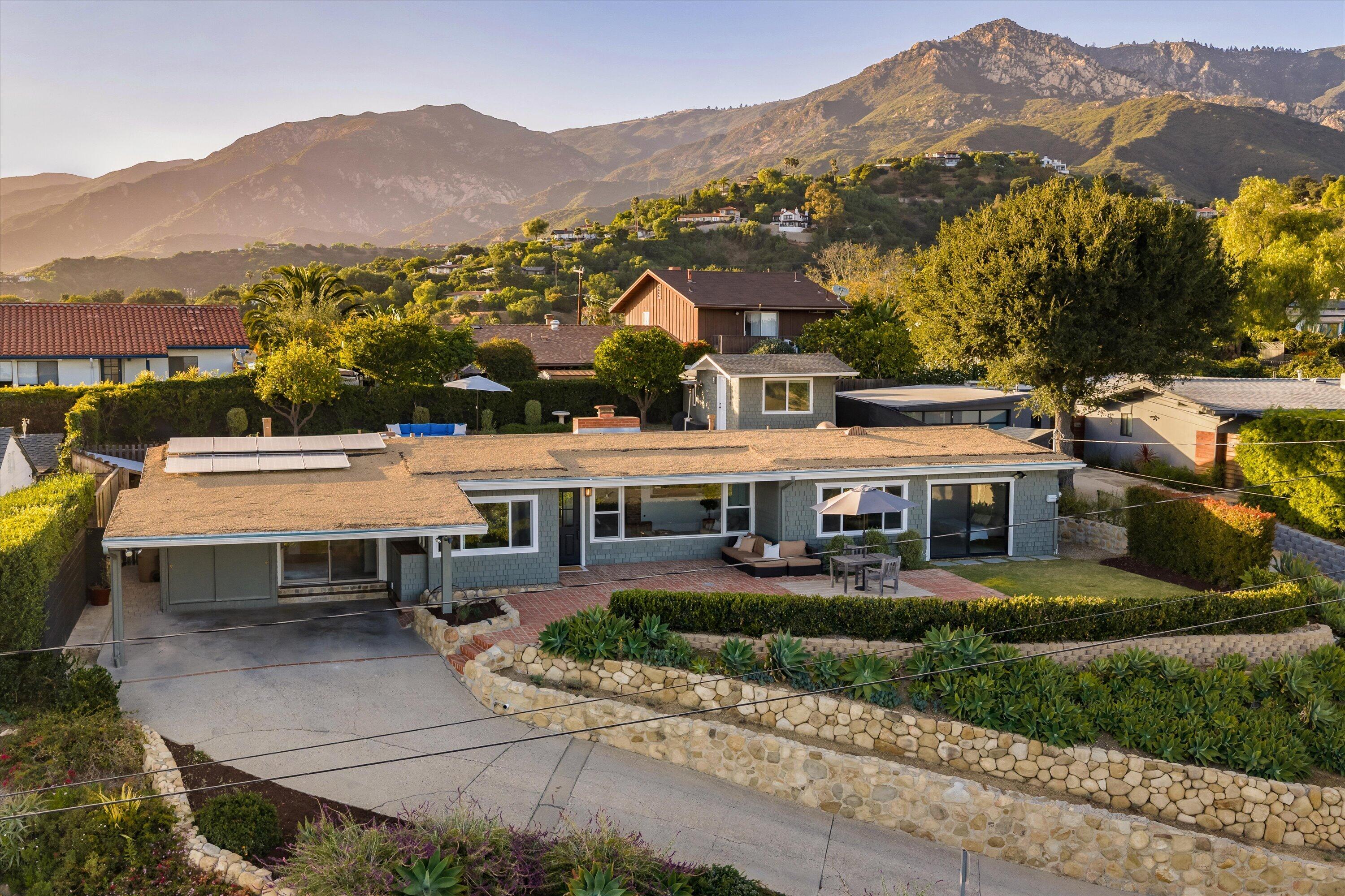 2669 Montrose Place